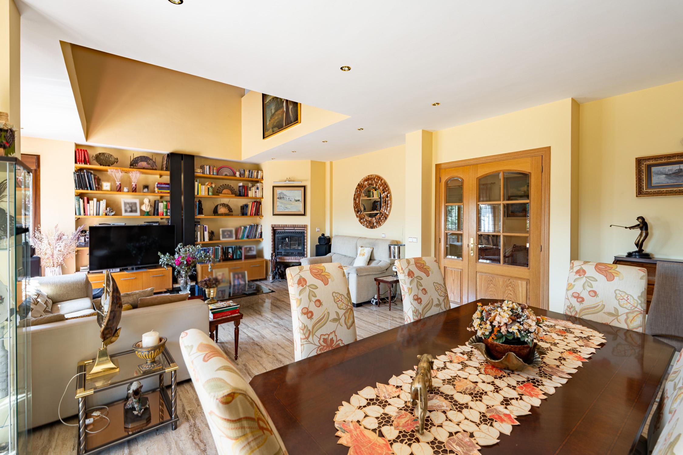 Casa en Venta - Valdemorillo - 3