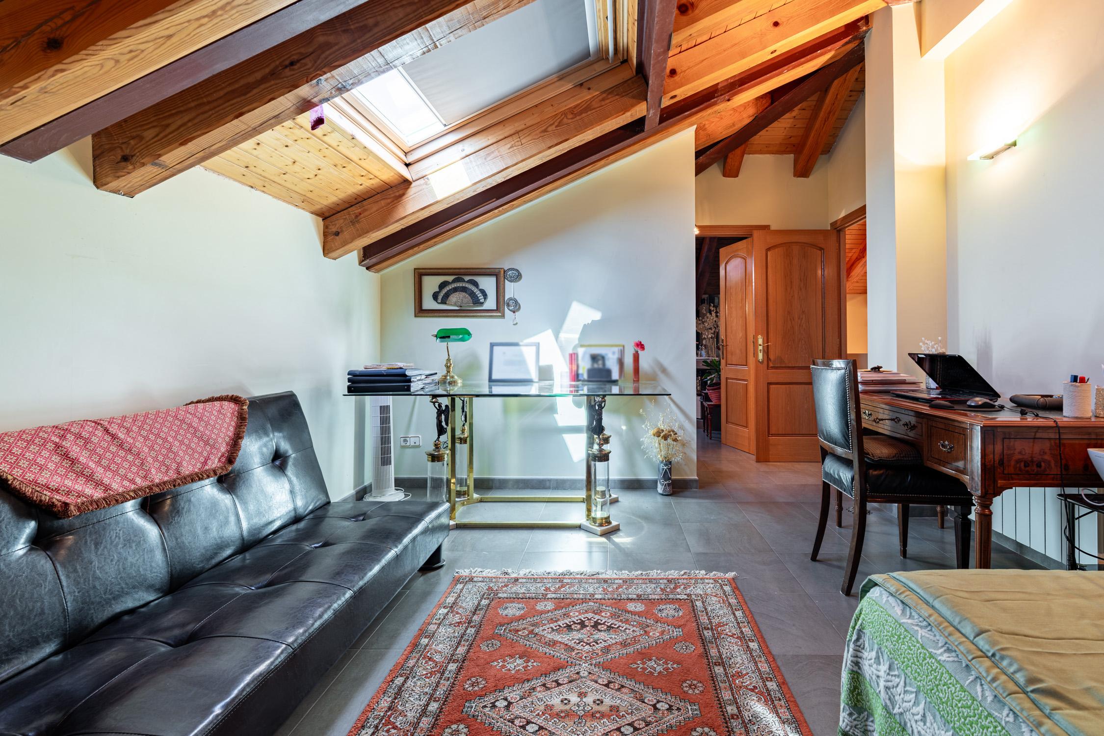 Casa en Venta - Valdemorillo - 23