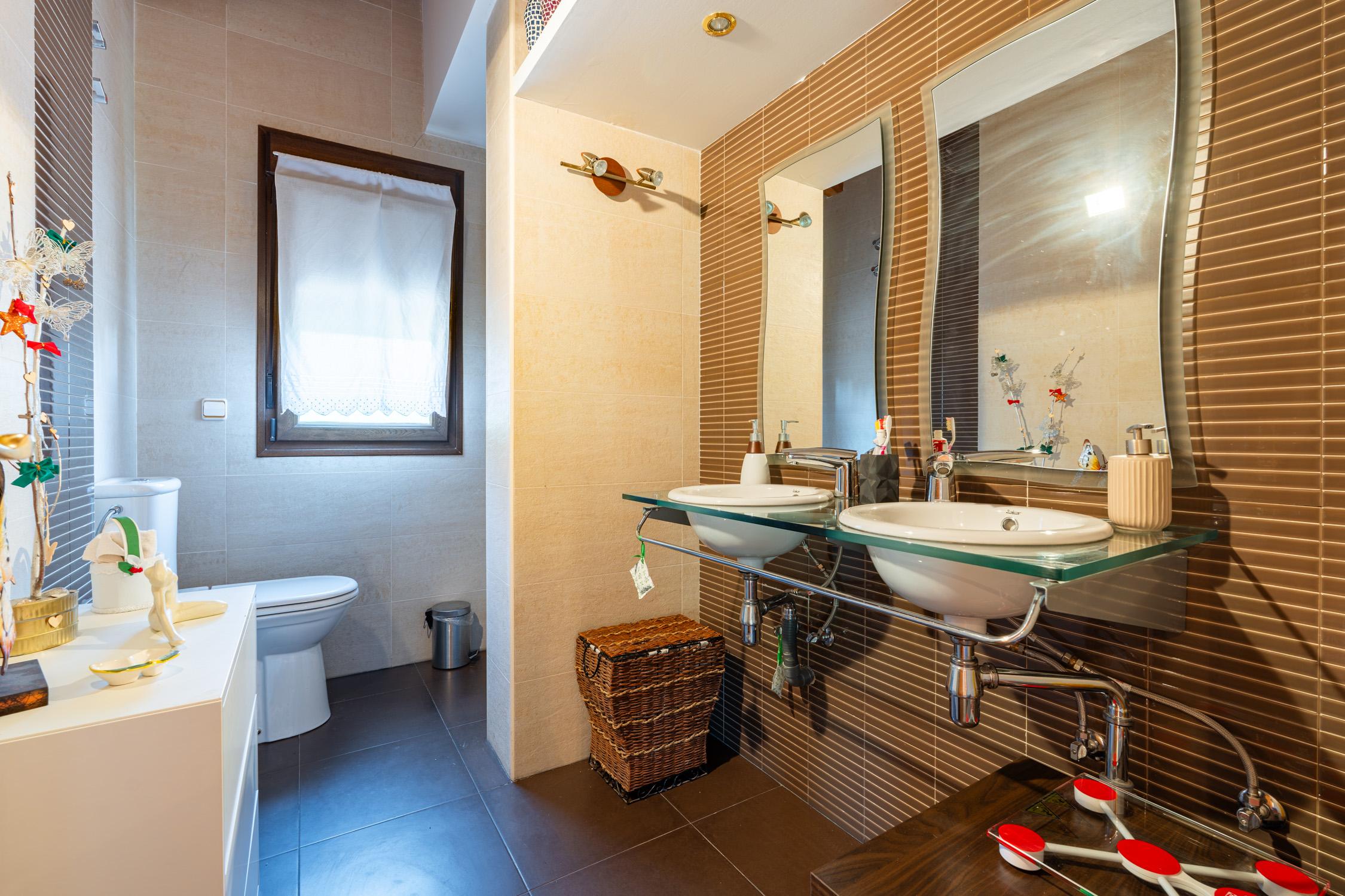 Casa en Venta - Valdemorillo - 29