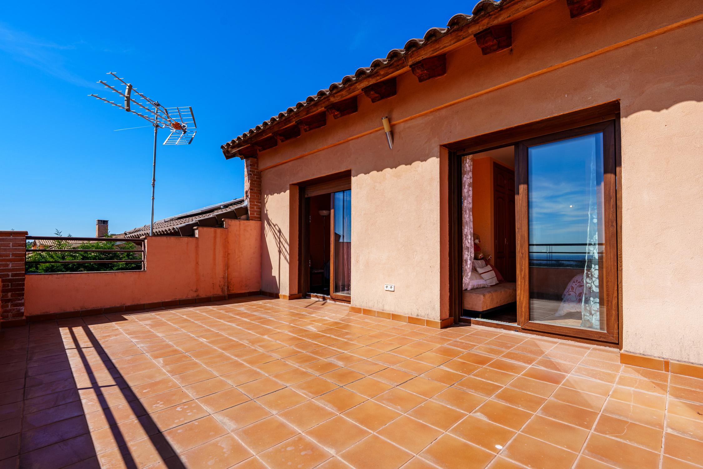 Casa en Venta - Valdemorillo - 38