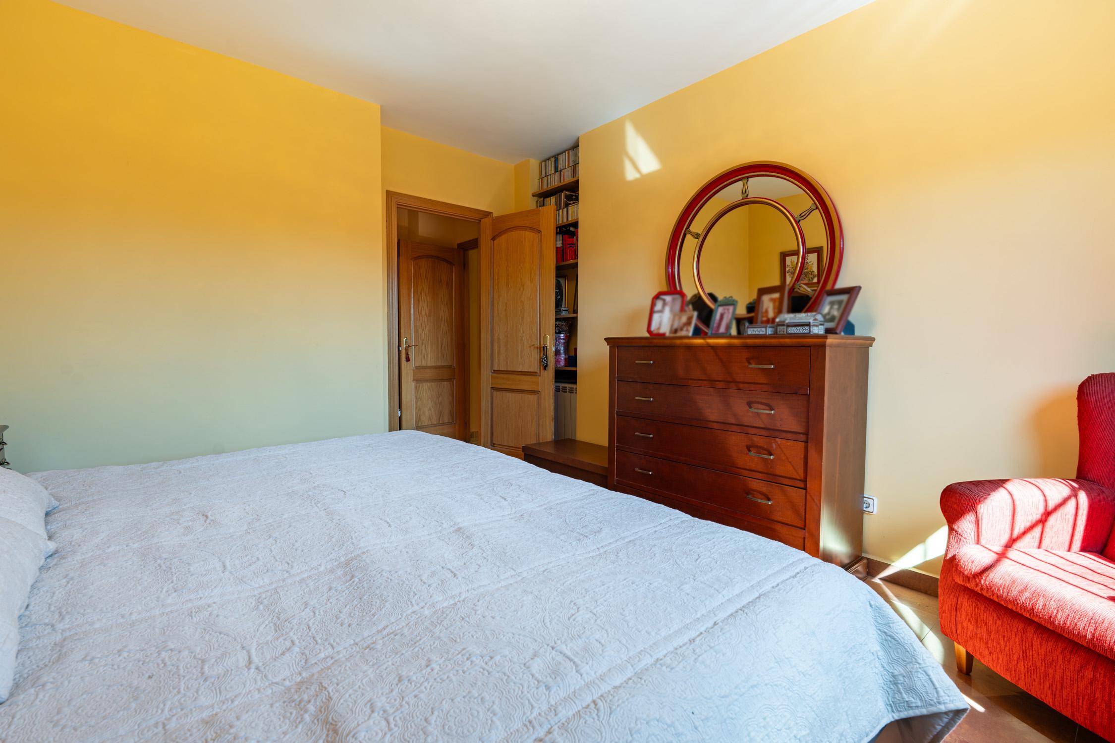 Casa en Venta - Valdemorillo - 18