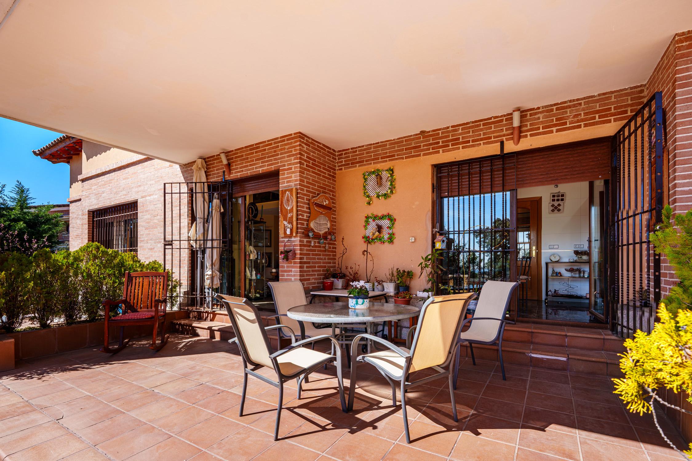 Casa en Venta - Valdemorillo - 46