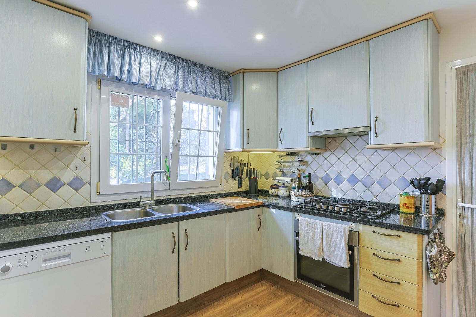 Villa en Venta en C. Pico del Naranco - 9