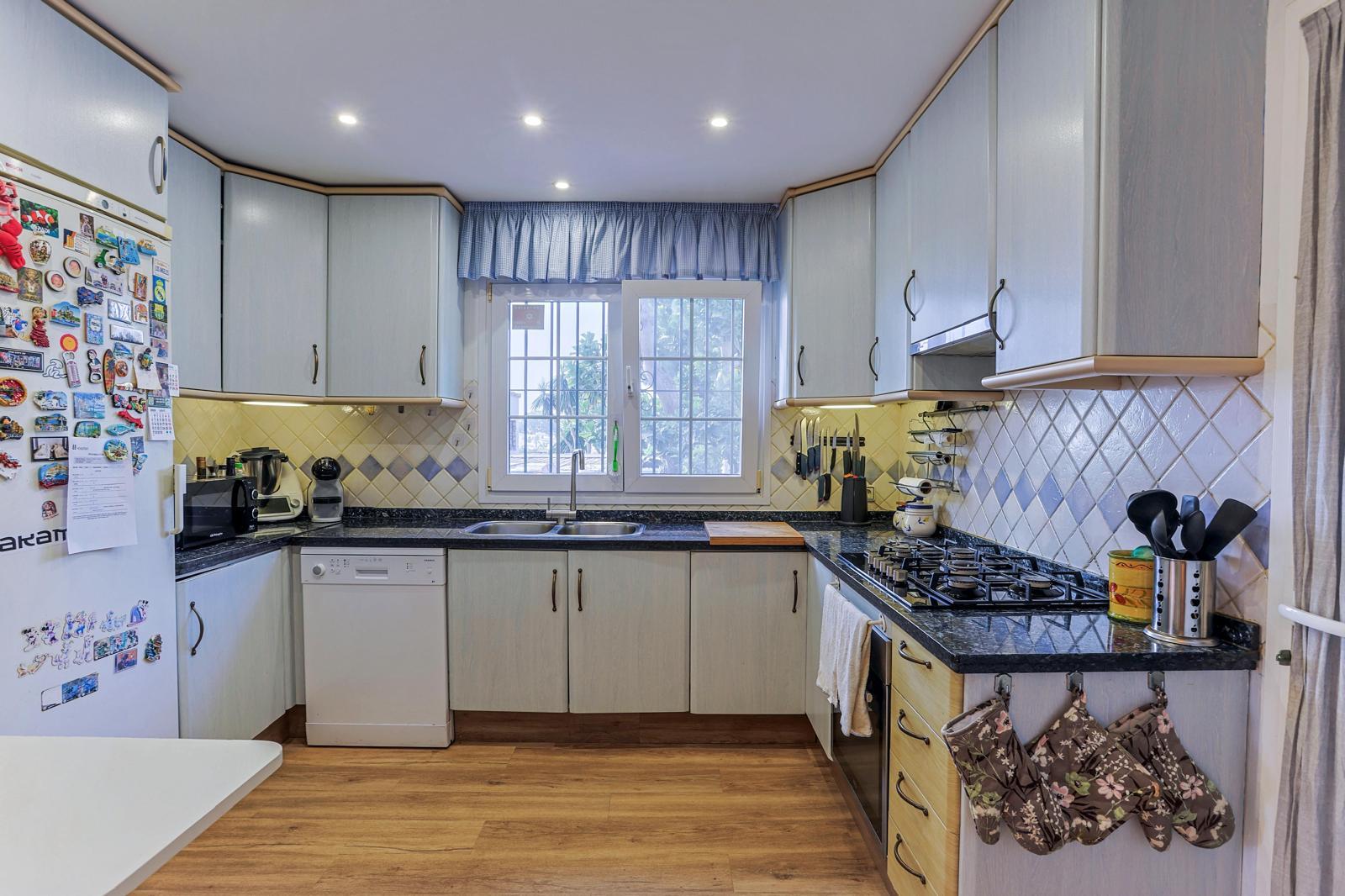 Villa en Venta en C. Pico del Naranco - 8