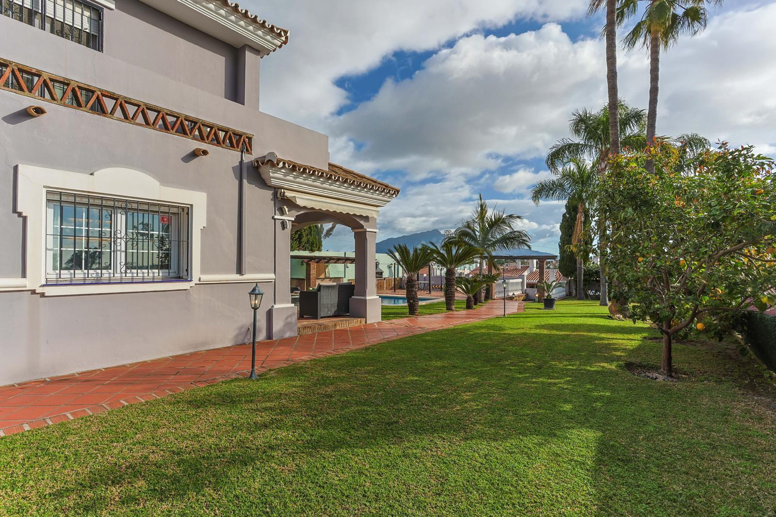 Villa en Venta en C. Pico del Naranco - 10