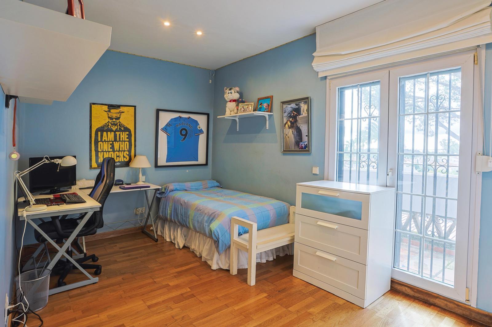 Villa en Venta en C. Pico del Naranco - 23