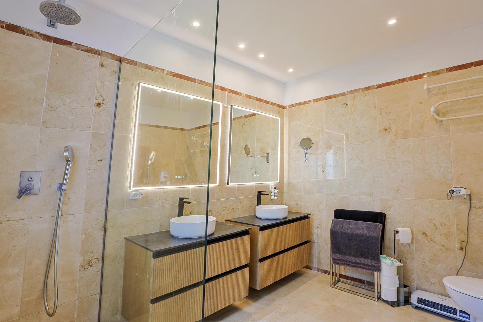 Villa en Venta en C. Pico del Naranco - 22