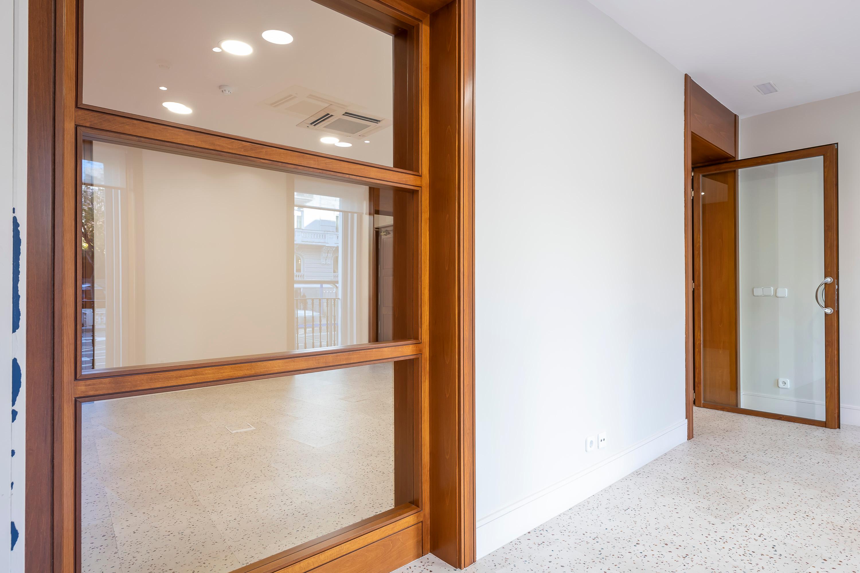 Oficina en Alquiler en C. de Almagro - 29