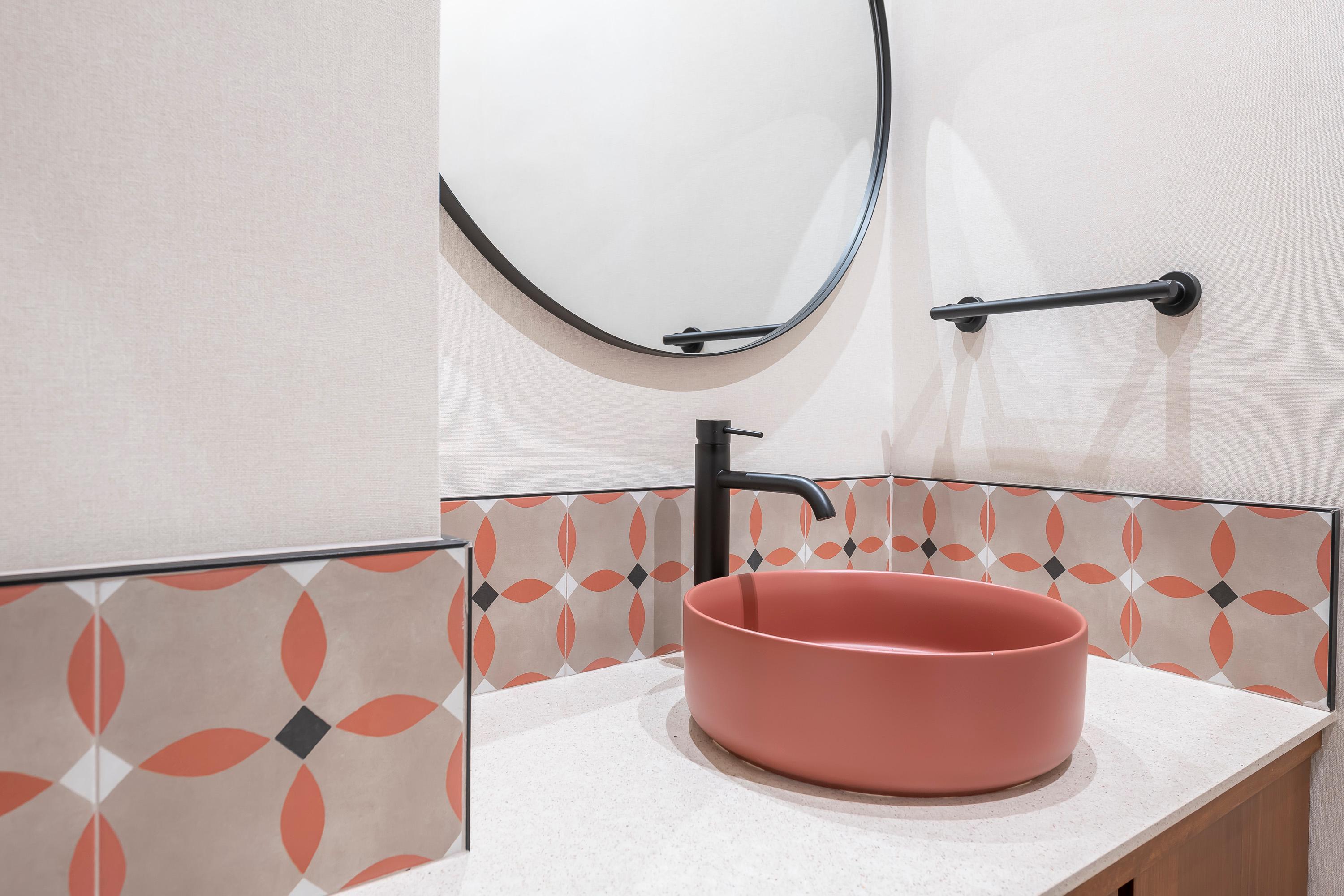 Oficina en Alquiler en C. de Almagro - 18