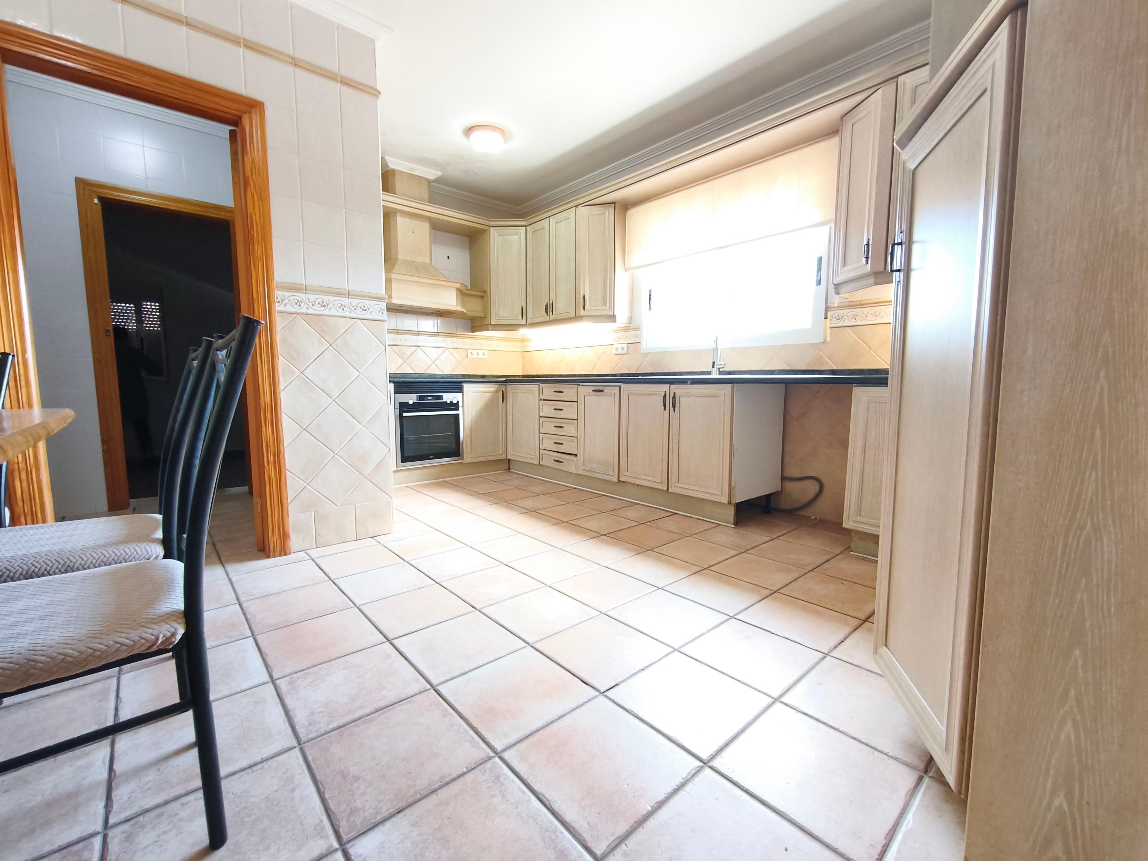 Villa en Venta en Calle Llevant - 16