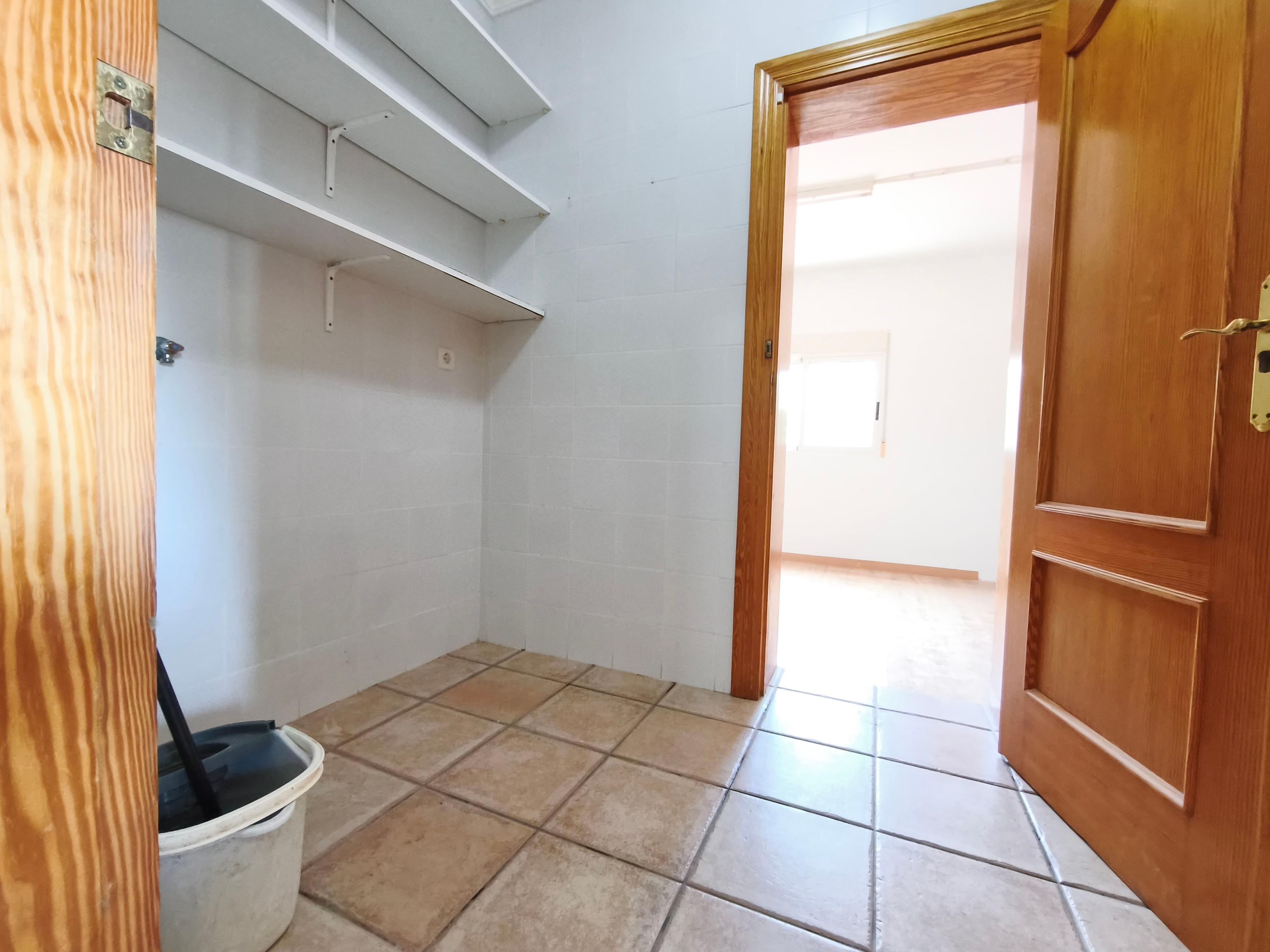 Villa en Venta en Calle Llevant - 18
