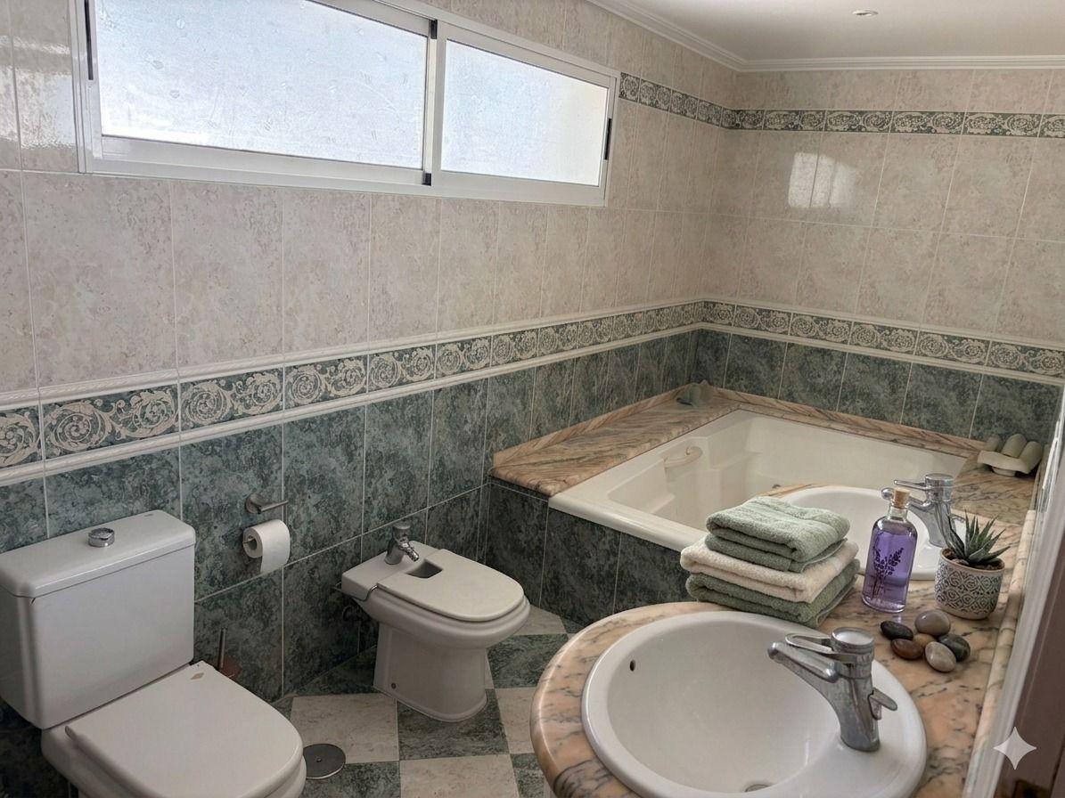 Casa en Venta - Carrer Riu Vinalopo - 10