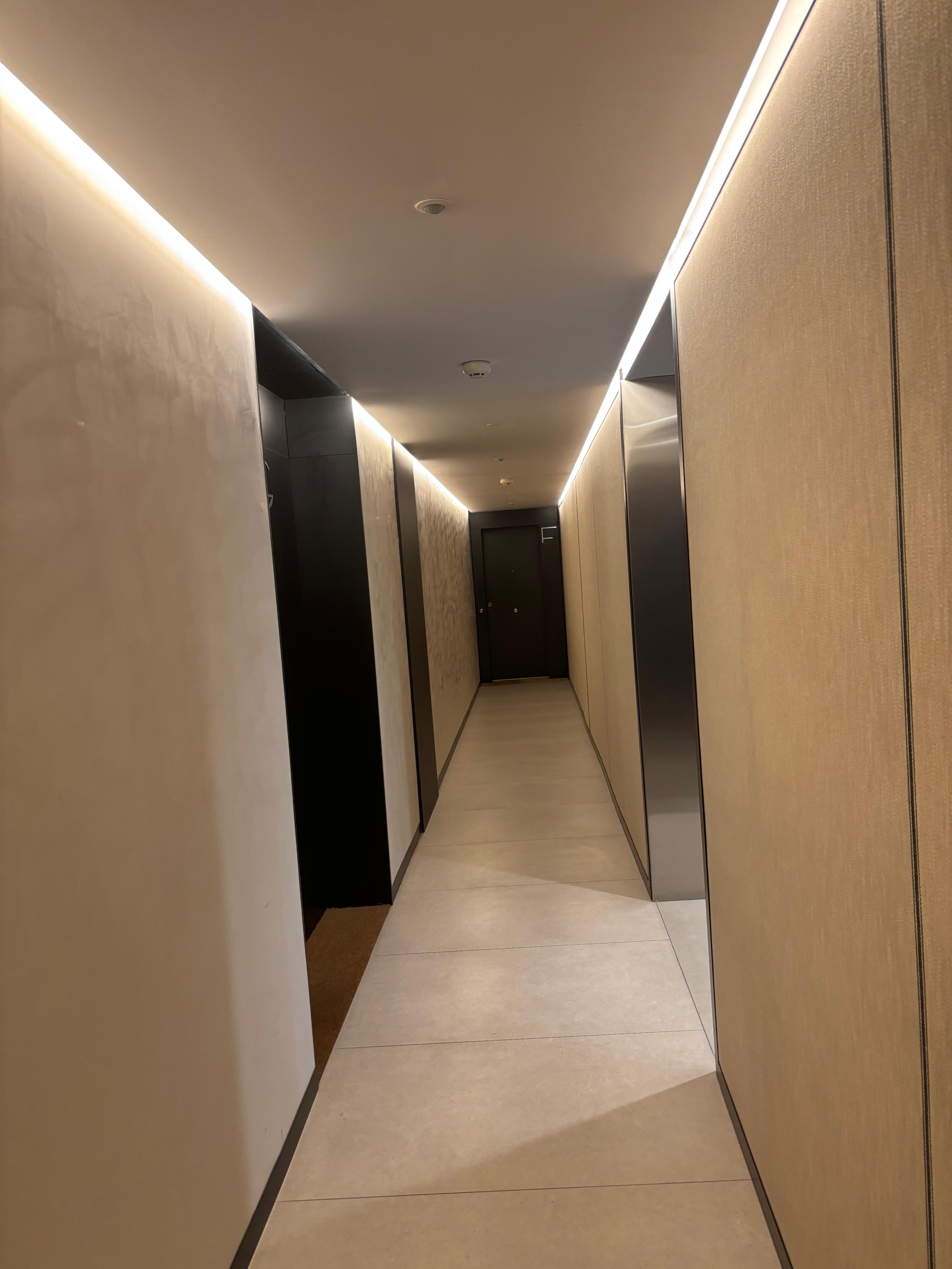 Piso en Venta - C. de Dulce Chacón - 18