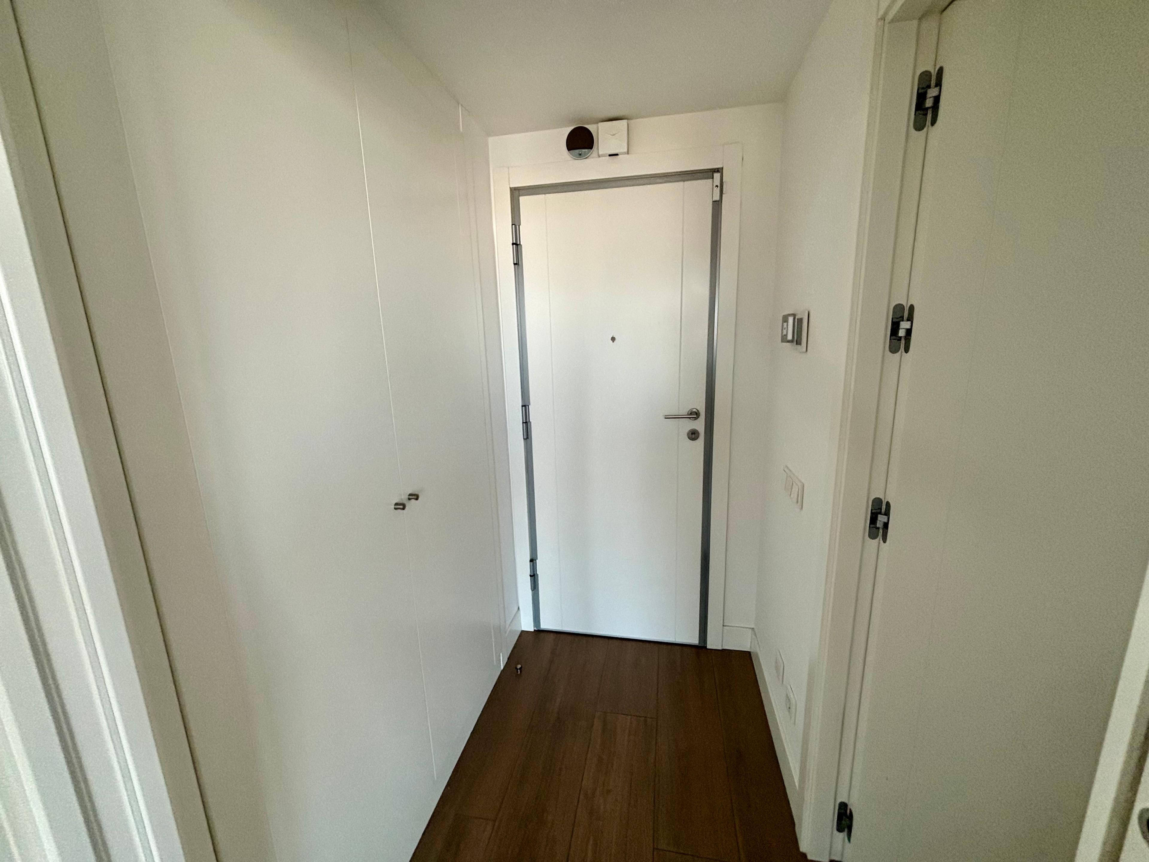 Piso en Venta - C. de Dulce Chacón - 22