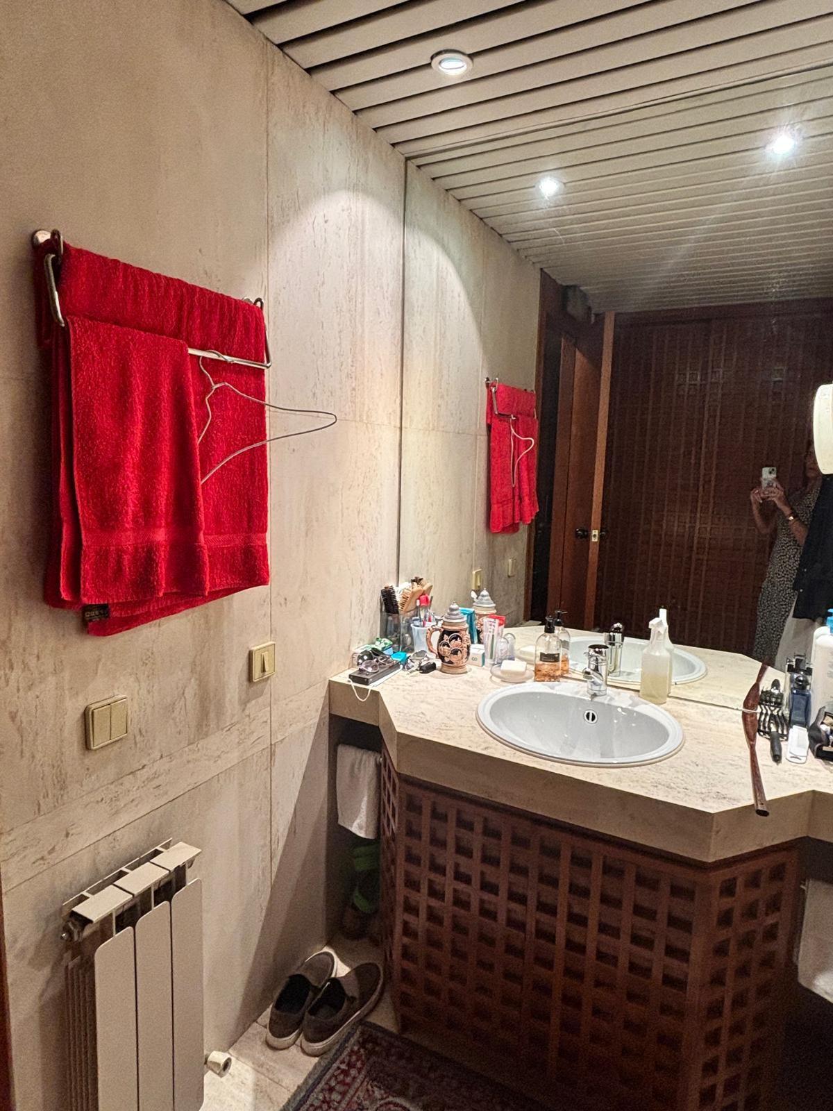 Local en Venta - C. de Rafael Calvo, Castellana - 19