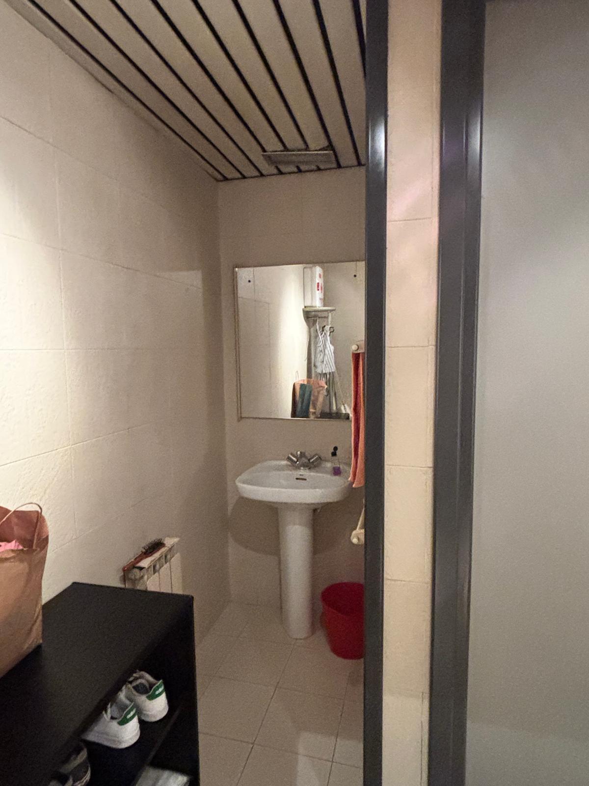 Local en Venta - C. de Rafael Calvo, Castellana - 25