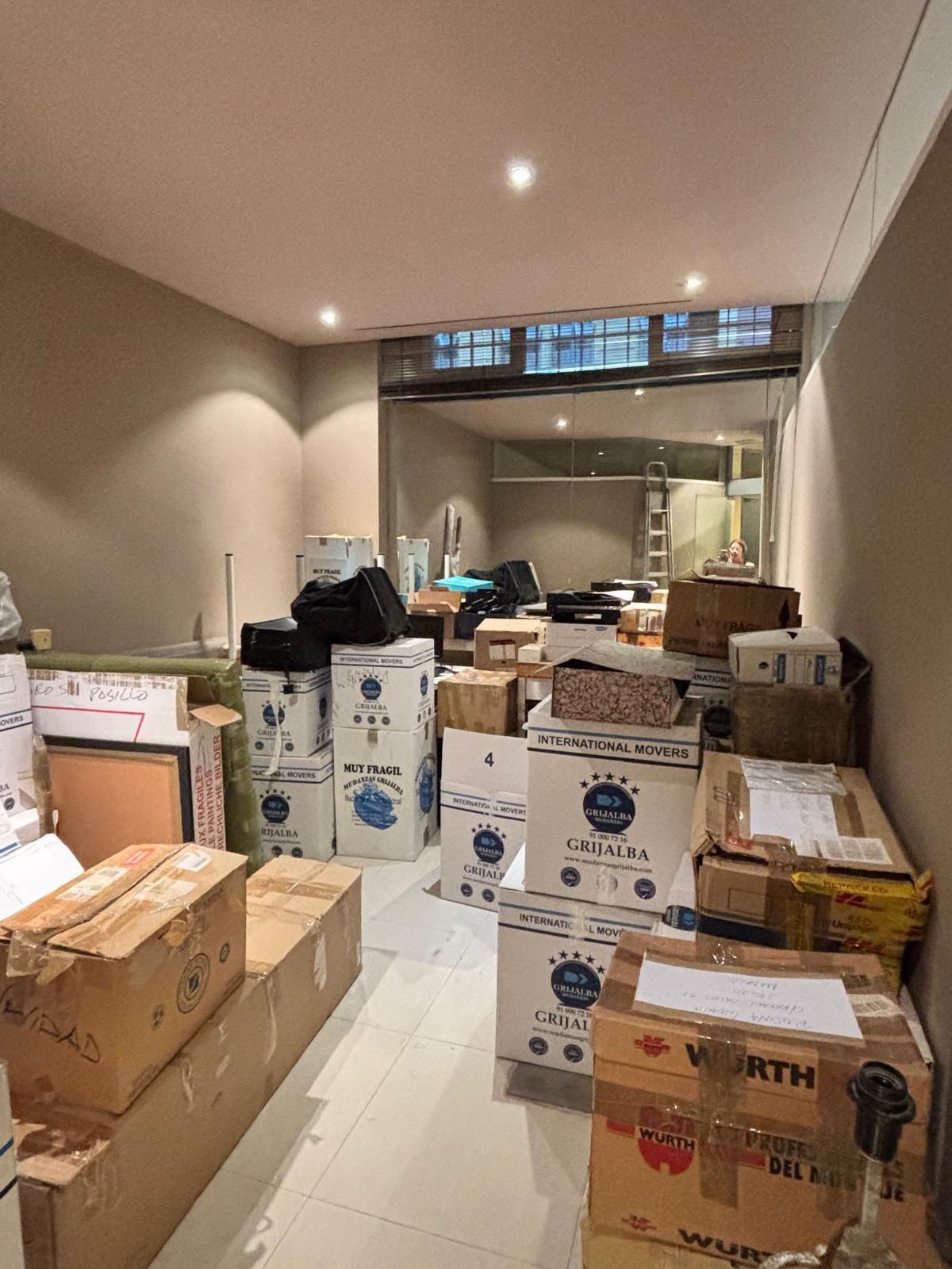 Local en Venta - C. de Rafael Calvo, Castellana - 23