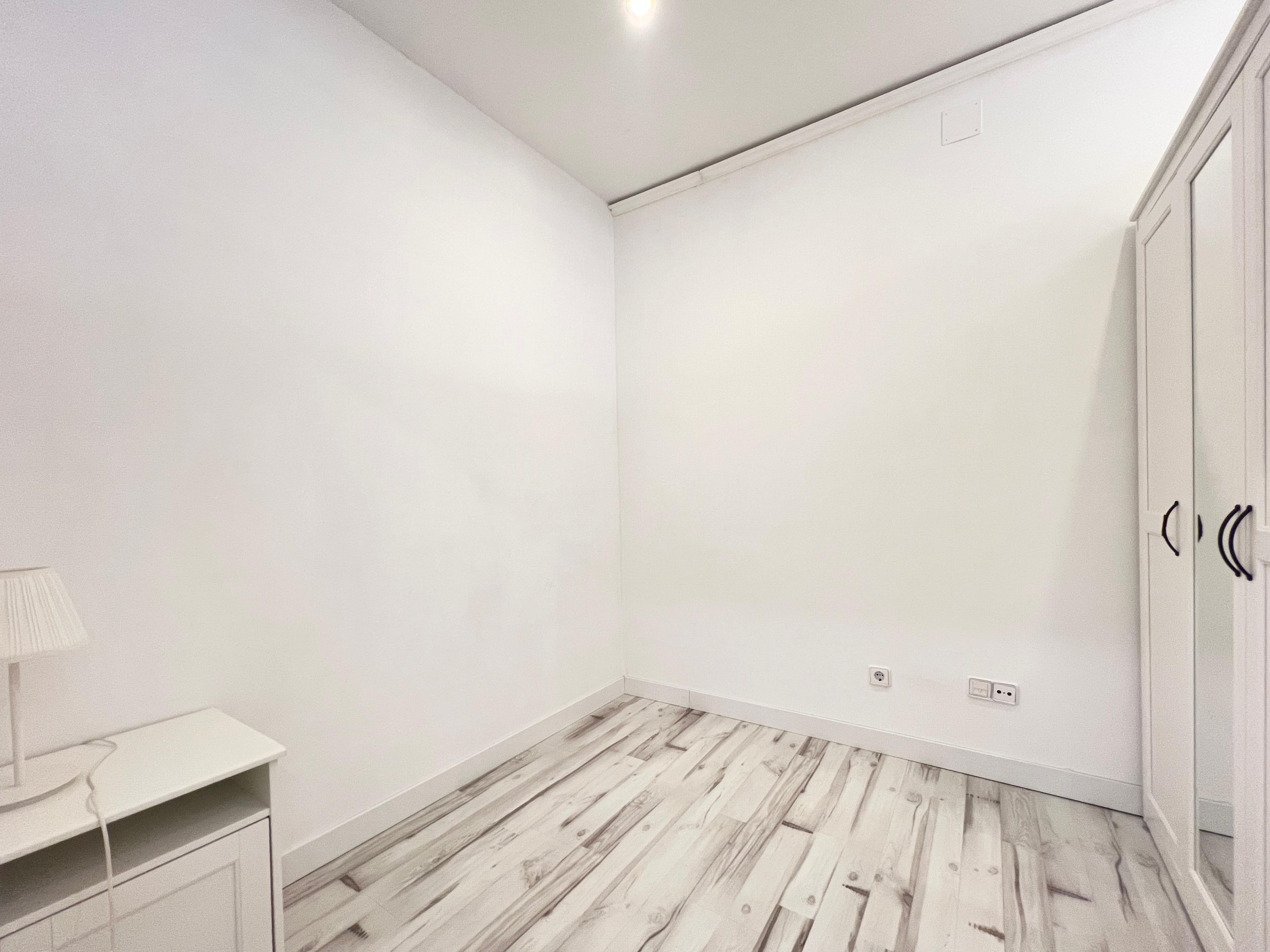 Piso en Alquiler en C. de Sagasta - 17