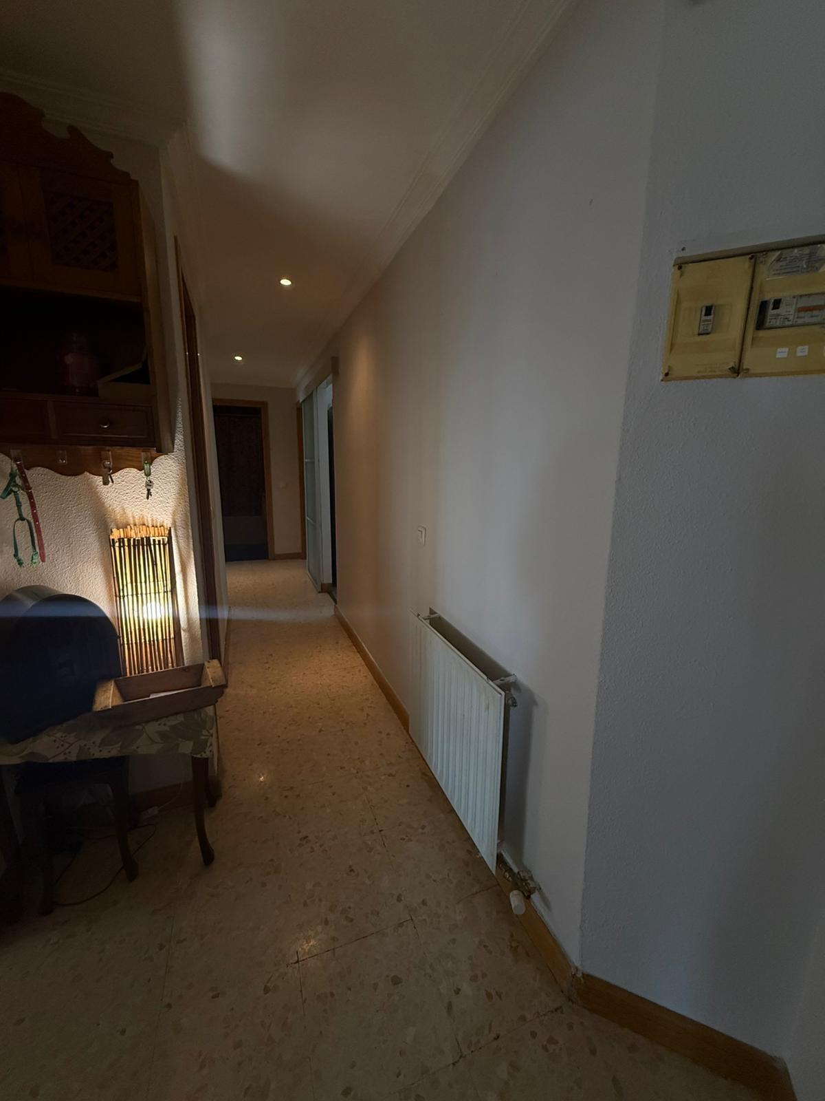 Piso en Venta en C. de Viridiana - 6