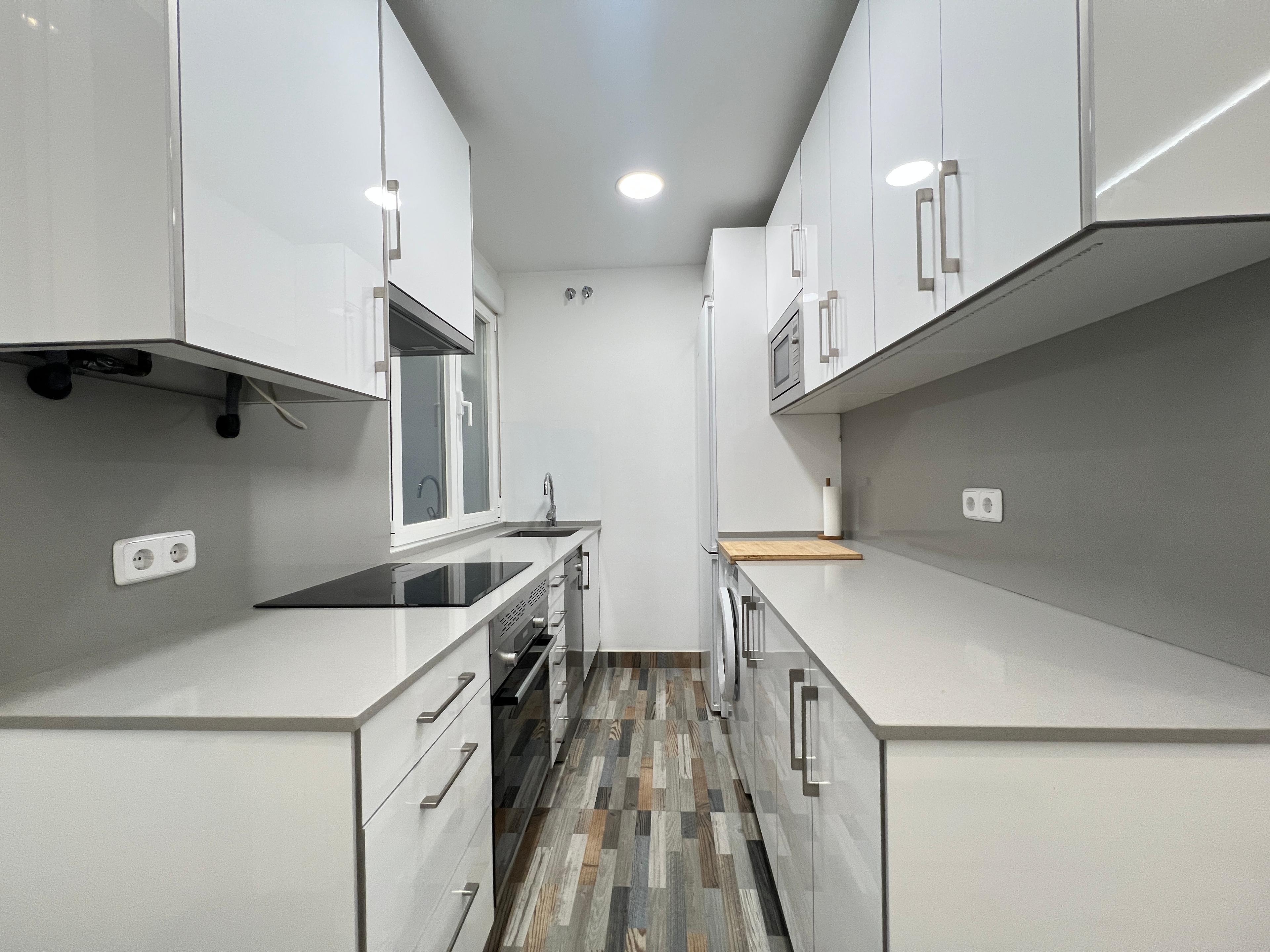 Piso en Alquiler en C. de Sagasta - 15