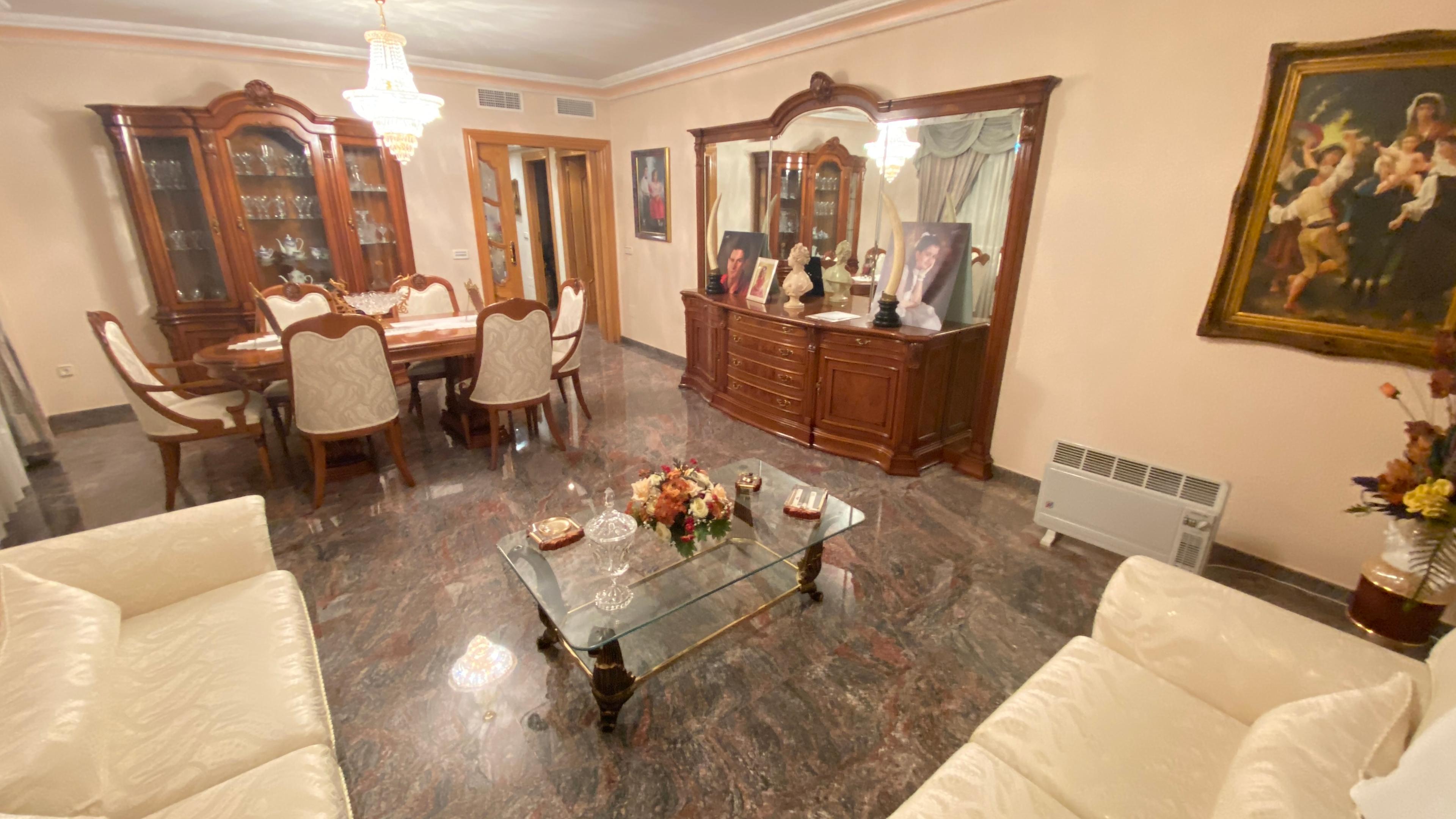 Casa en Venta en C. Marqués de Ordoño - 11