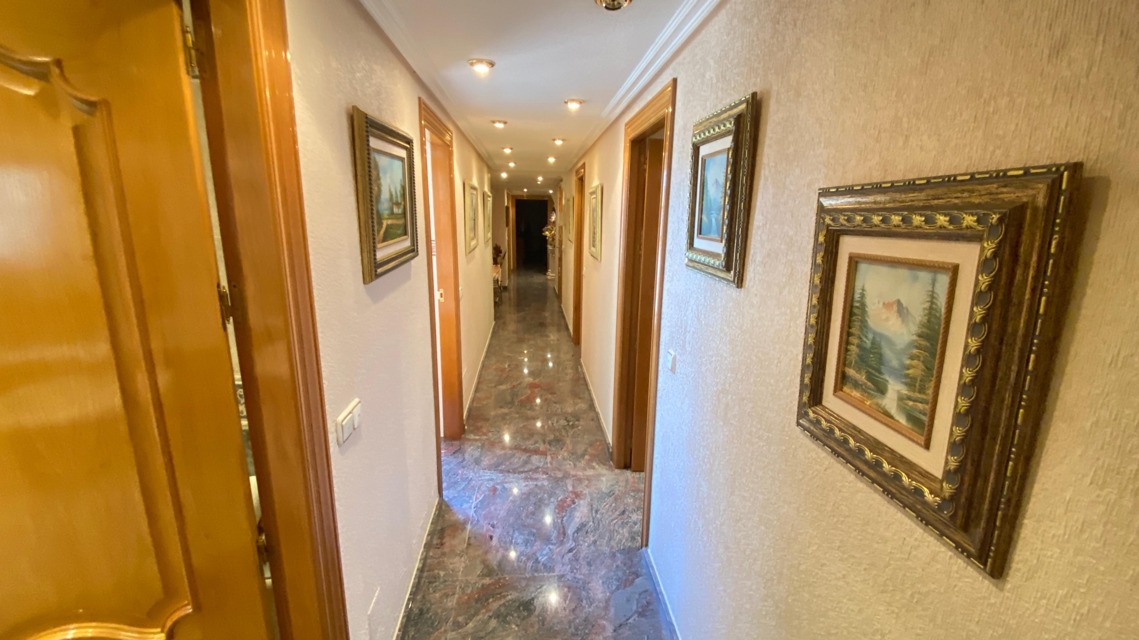 Casa en Venta en C. Marqués de Ordoño - 15