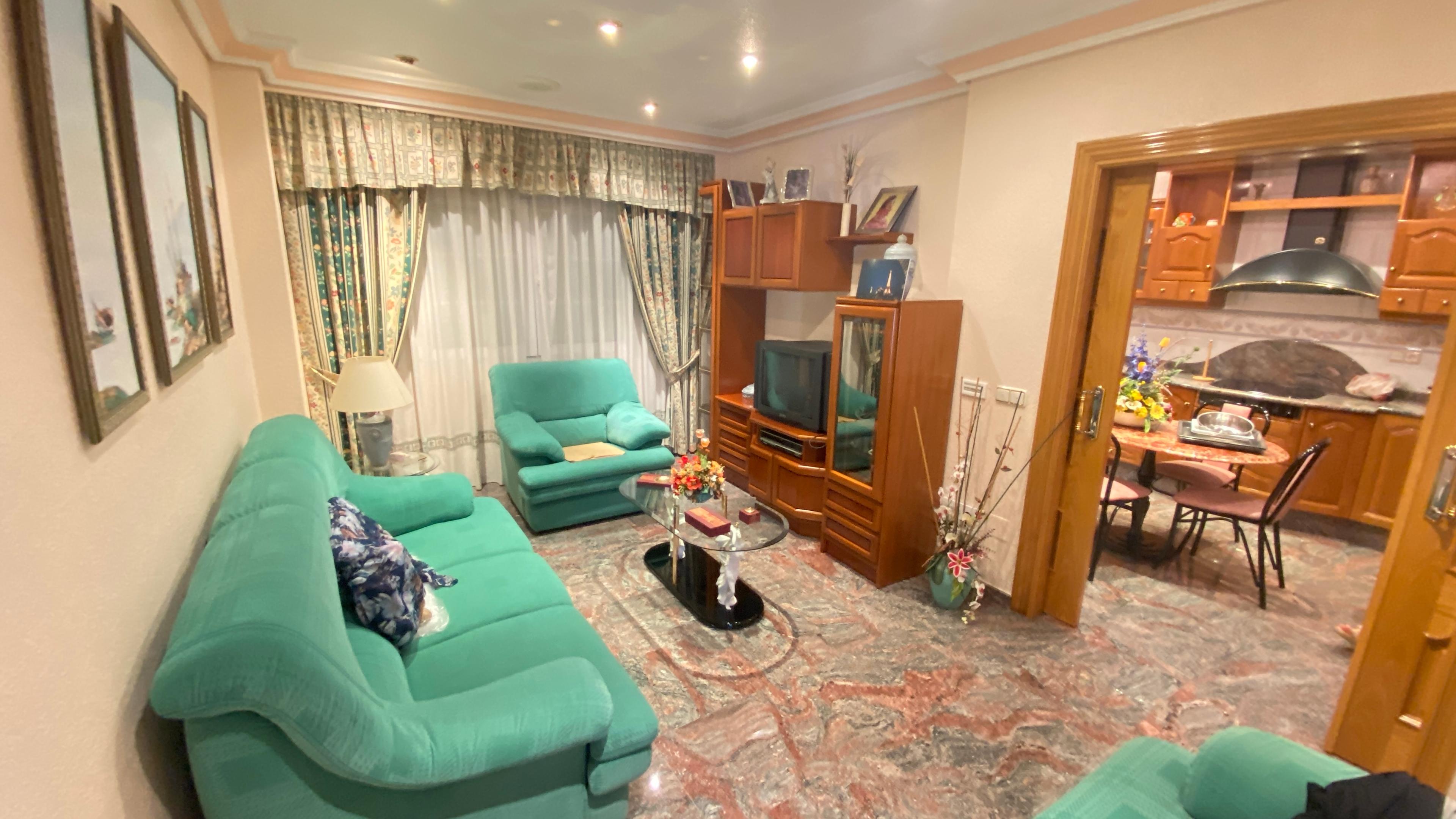 Casa en Venta en C. Marqués de Ordoño - 23