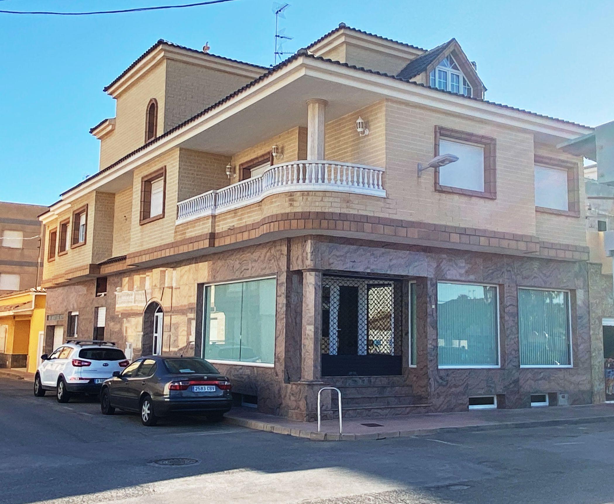 Casa en Venta en C. Marqués de Ordoño - 26