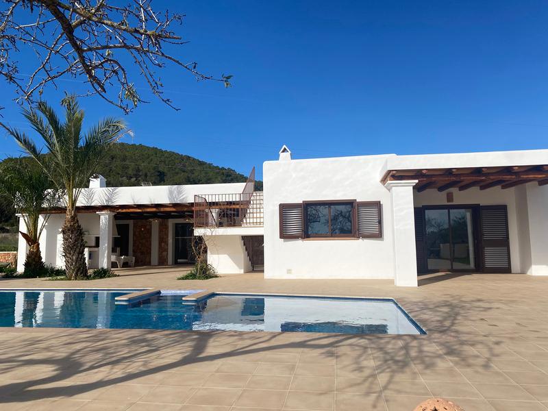 Villa en Alquiler en Spain - 1