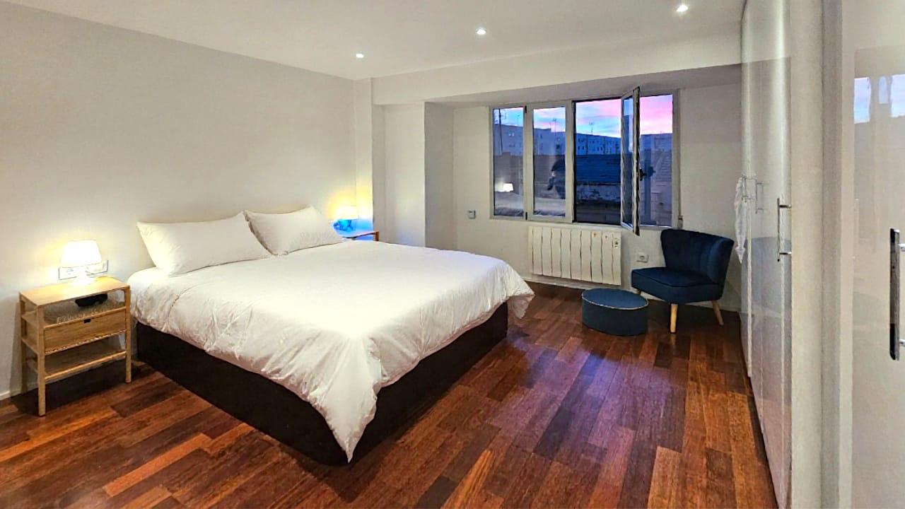 Piso en Venta en C. d' Antonio Ponz - 6