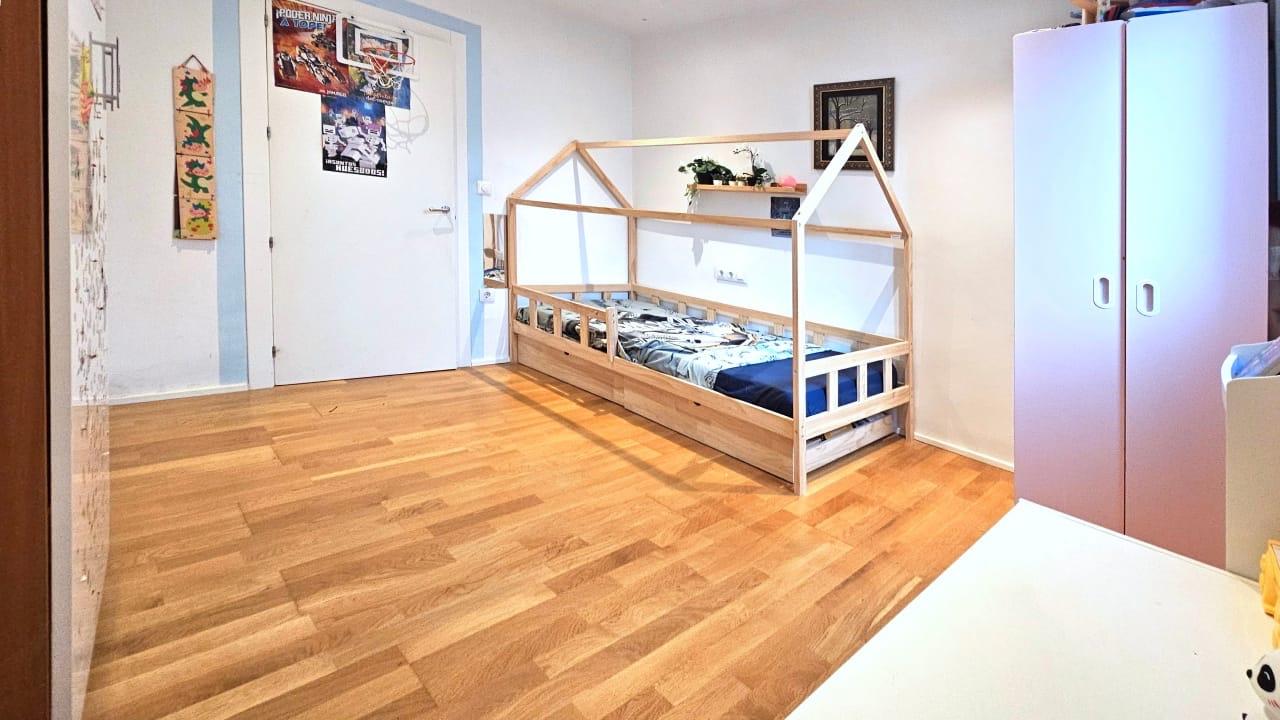 Piso en Venta en C. d' Antonio Ponz - 7