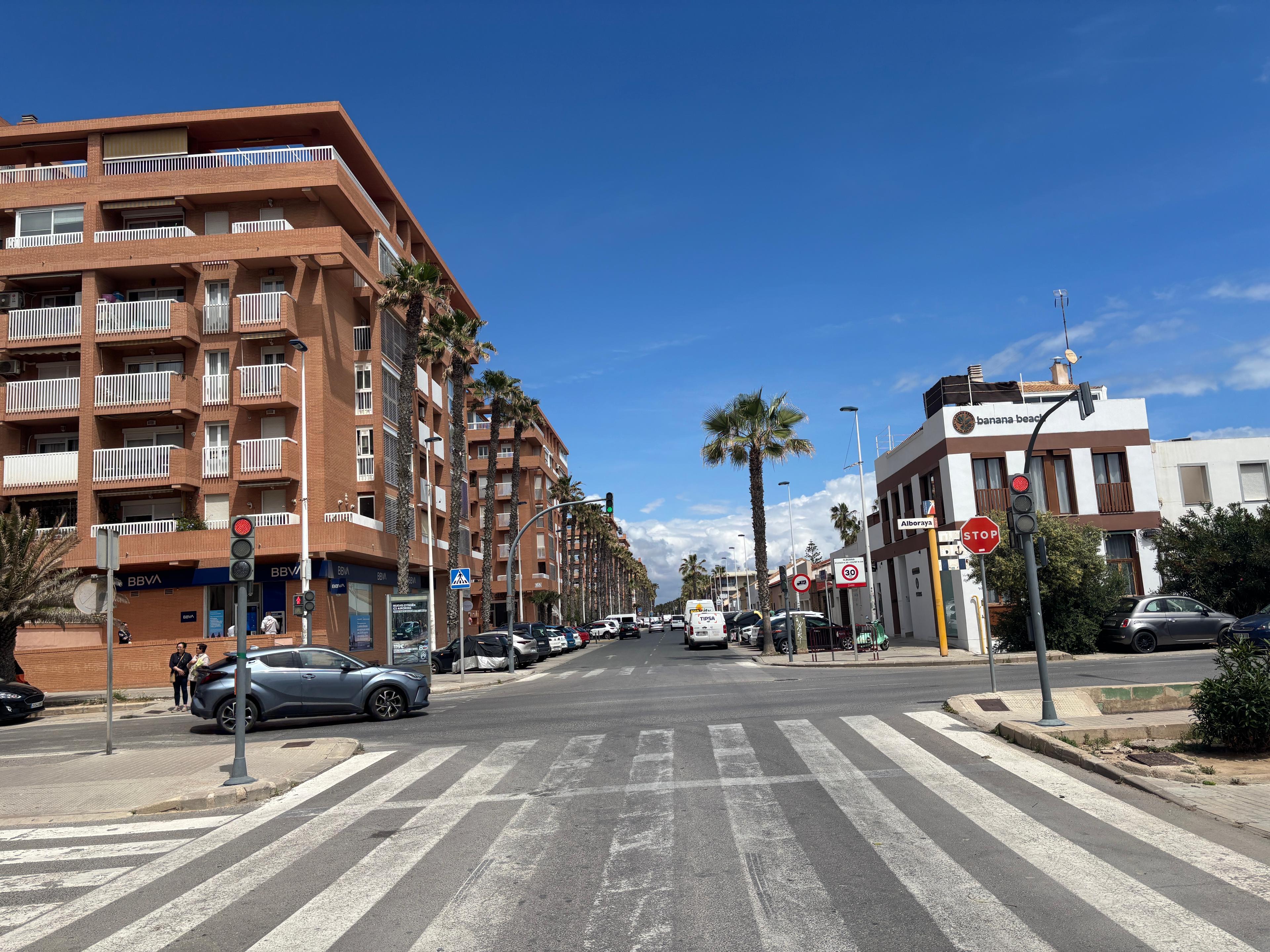 Piso en Venta en C. d' Antonio Ponz - 18