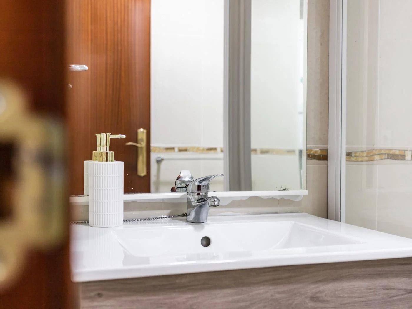 Piso en Venta en C. Martínez Catena - 17