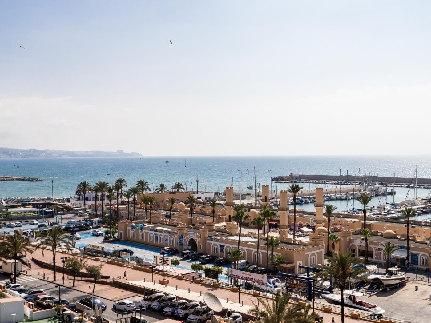 Piso en Venta en C. Martínez Catena - 19