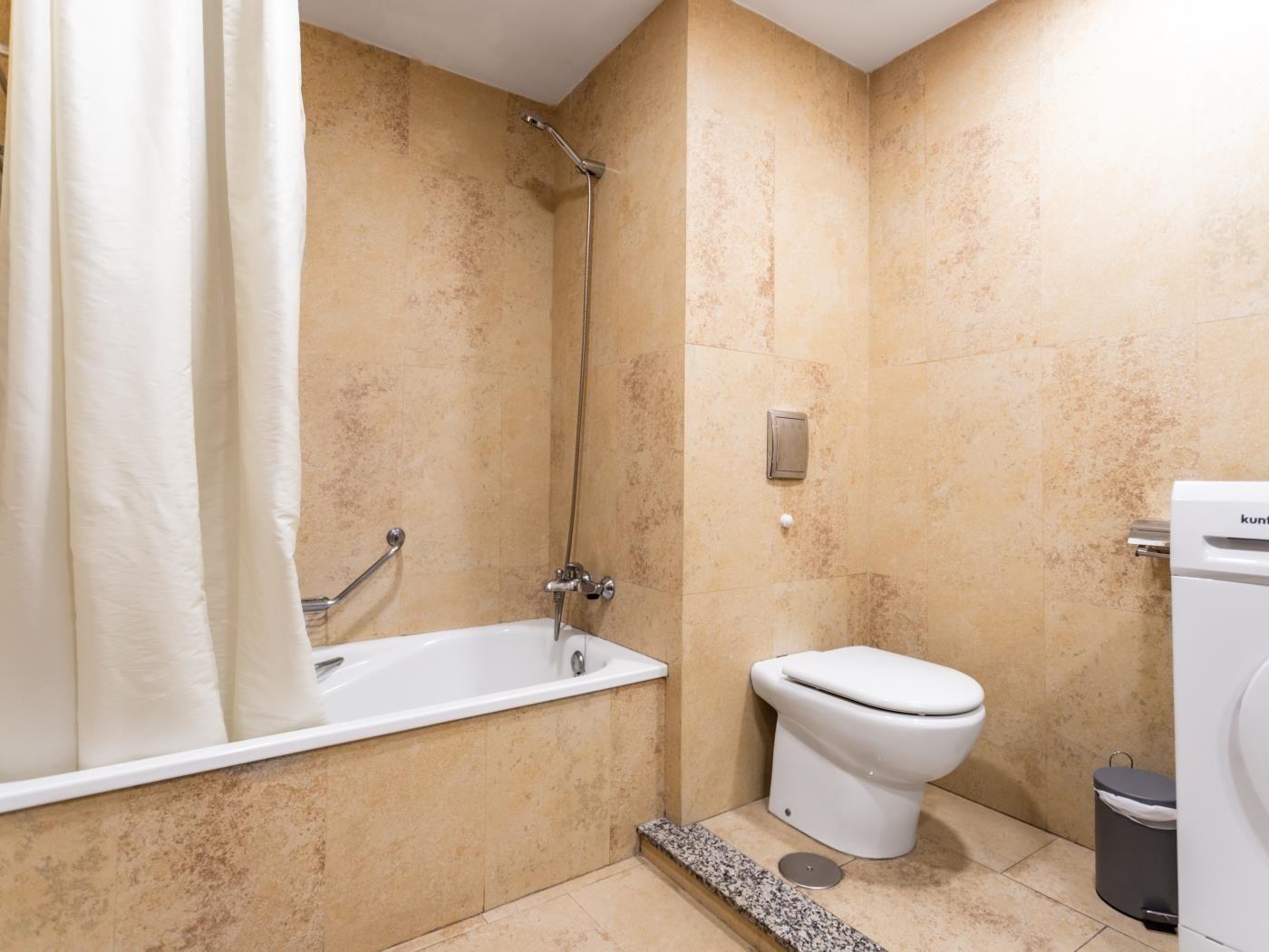 Piso en Venta en C. Martínez Catena - 16