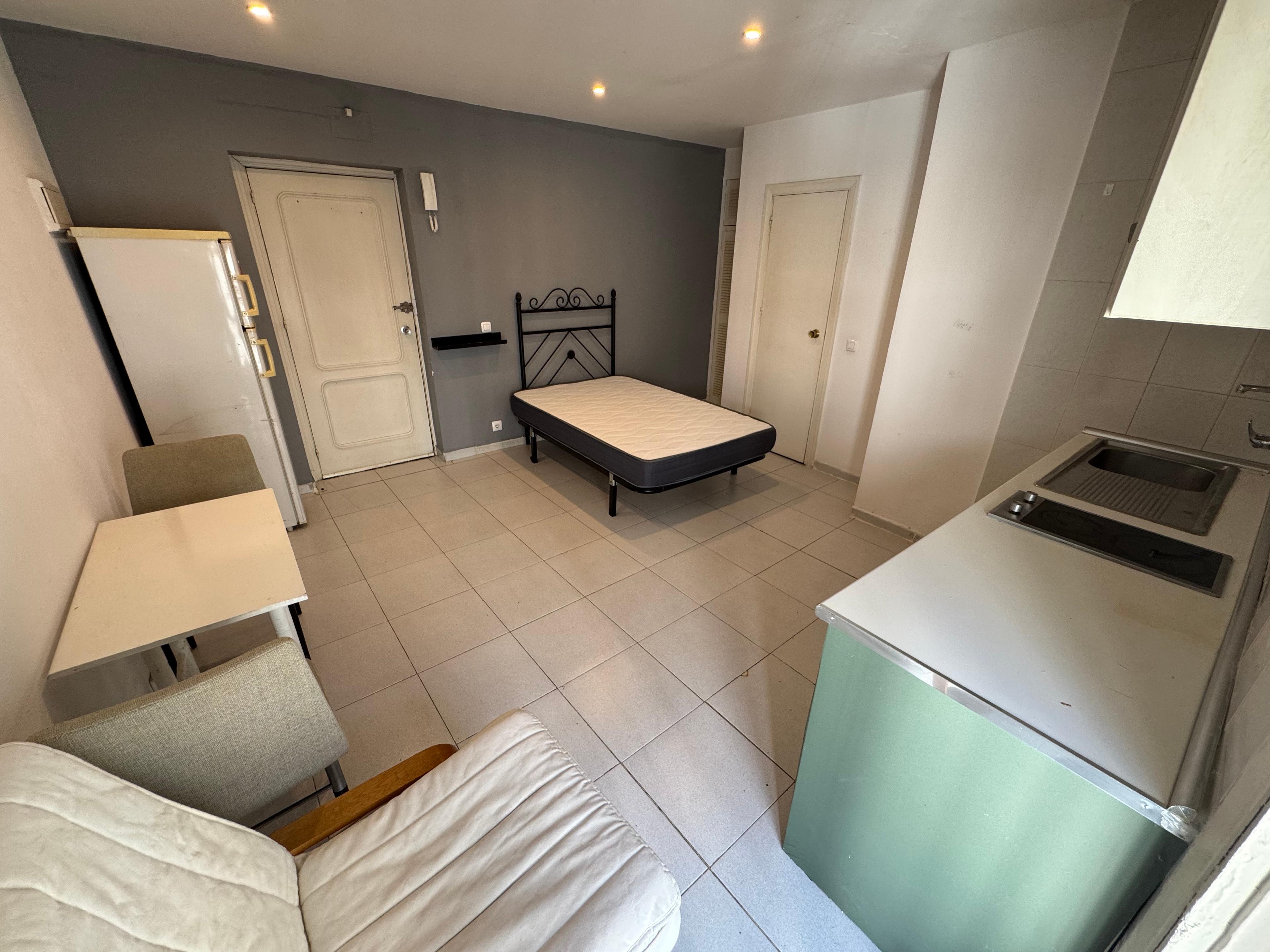 Piso en Alquiler en Calle de Fuencarral - 4