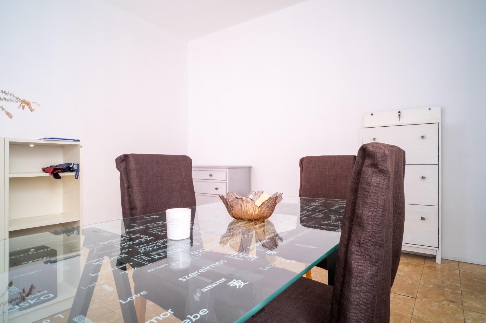 Piso en Venta en C. Pedro Pinto de la Rosa - 3