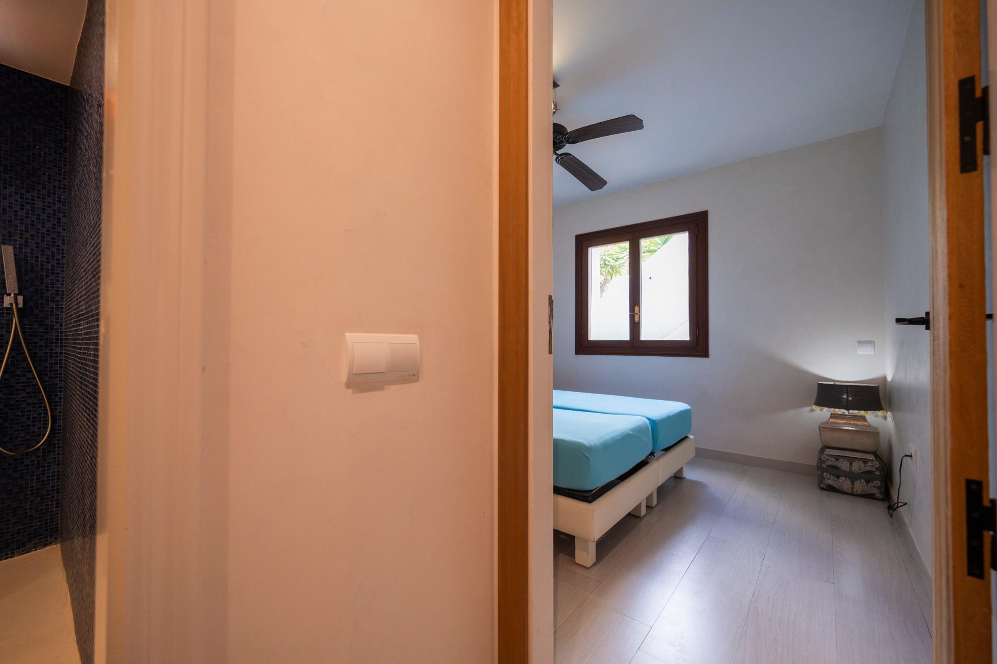 Piso en Venta en Carrer del Xaloc - 16