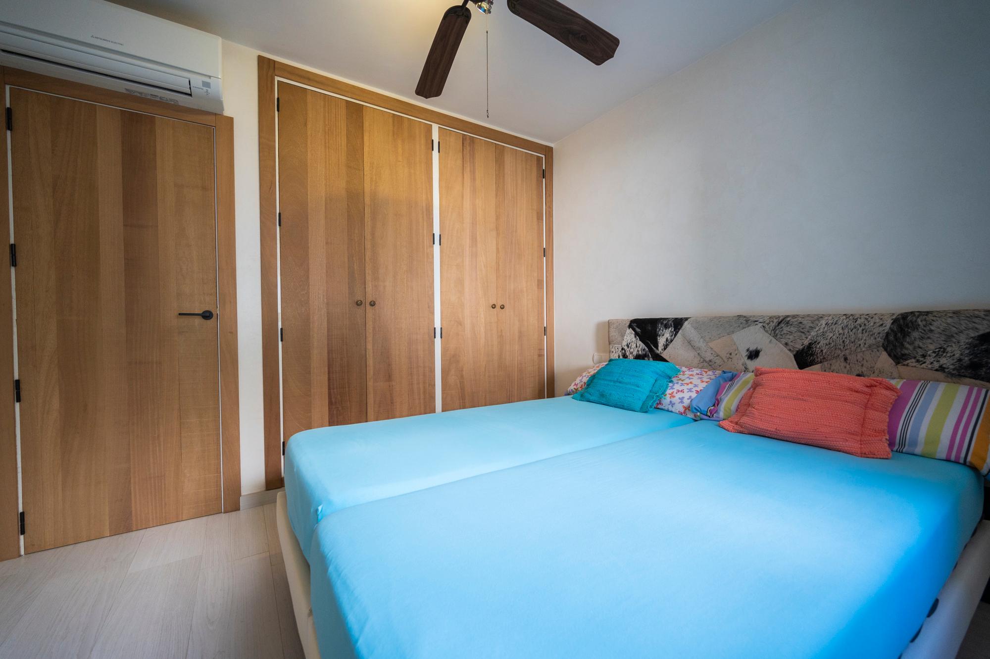 Piso en Venta en Carrer del Xaloc - 18