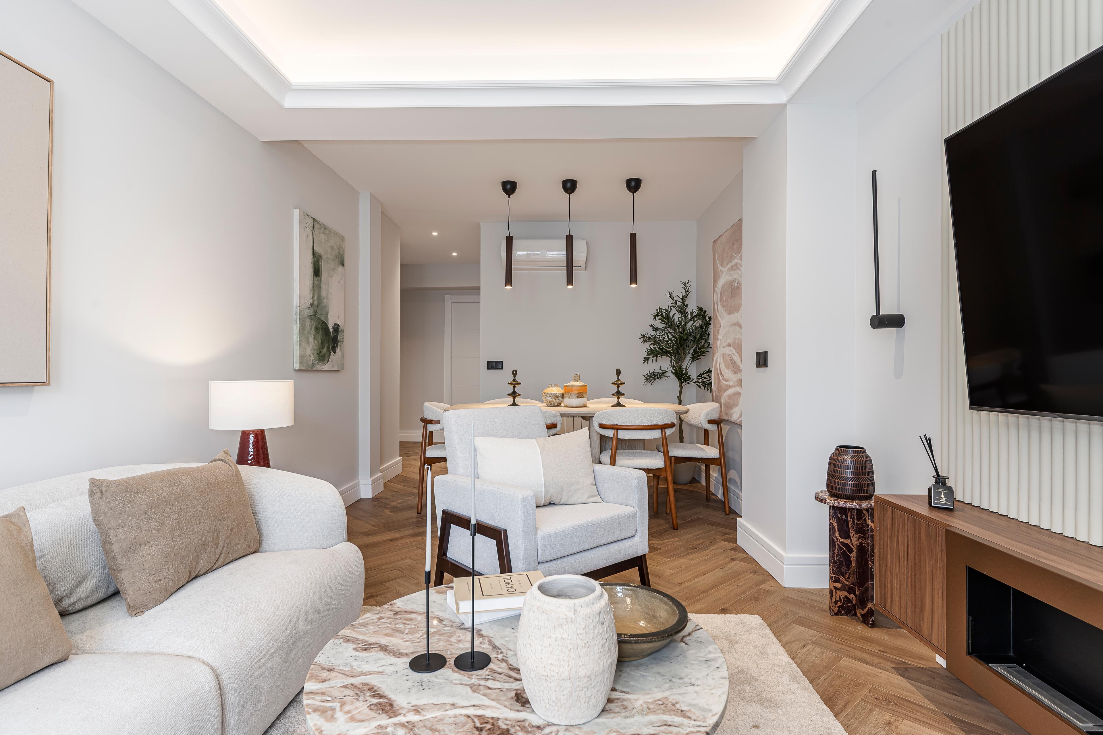 Piso en Venta en C. de Granada - 3