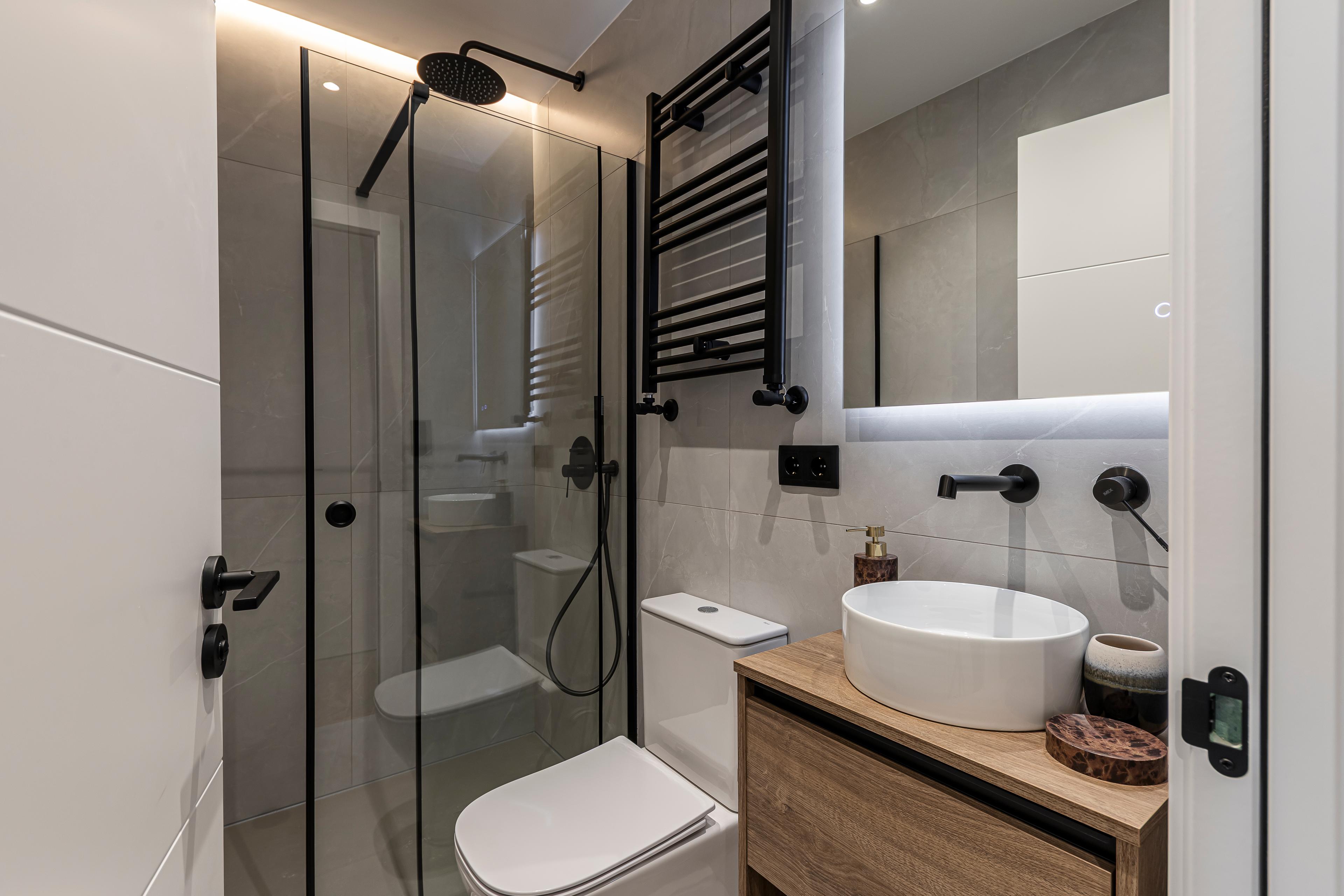 Piso en Venta en C. de Granada - 17