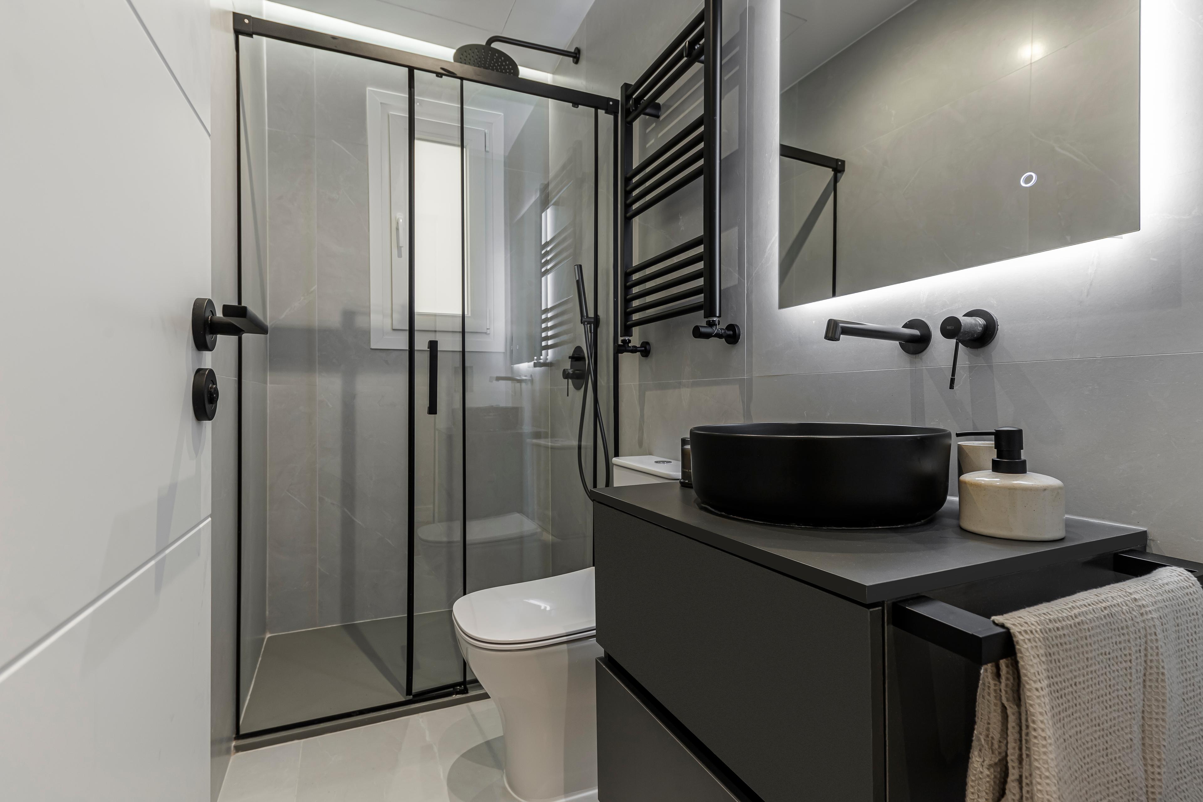 Piso en Venta en Paseo de la R. Cristina - 13