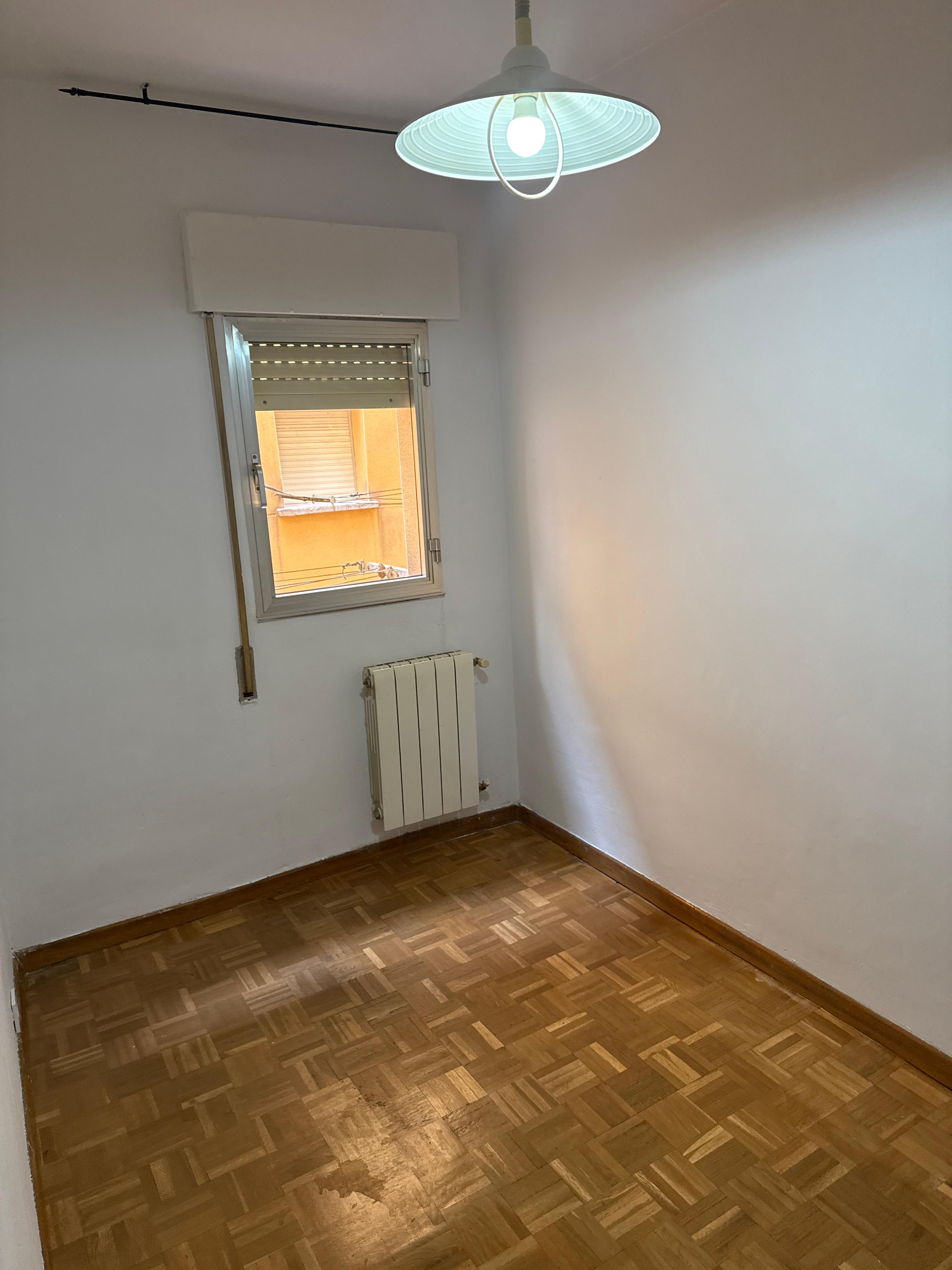 Piso en Venta en C. Motilla del Palancar - 8