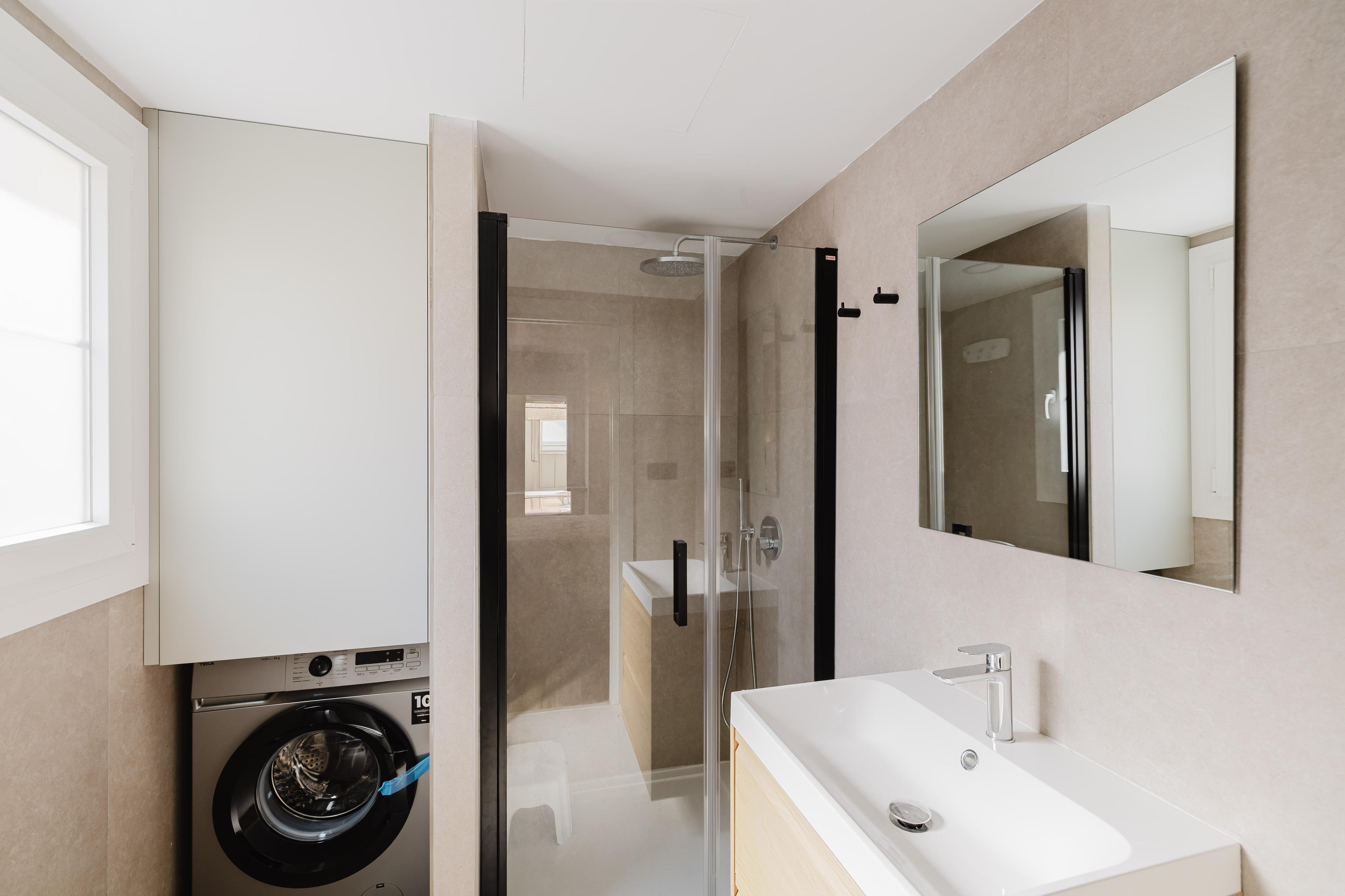 Piso en Alquiler - Calle Maestranza - 13