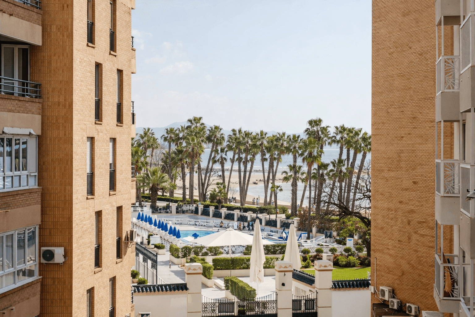 Piso en Alquiler - Calle Maestranza - 15