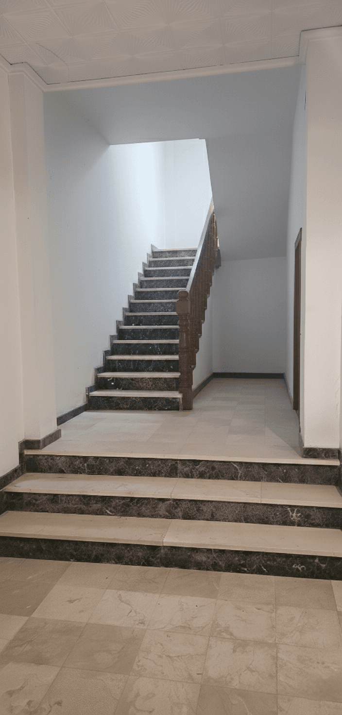 Casa en Venta en Avenida Valencia - 15