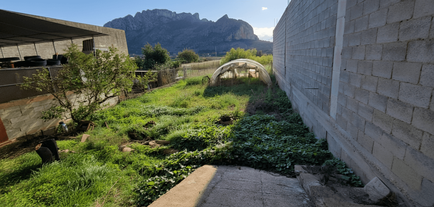 Casa en Venta en Avenida Valencia - 29