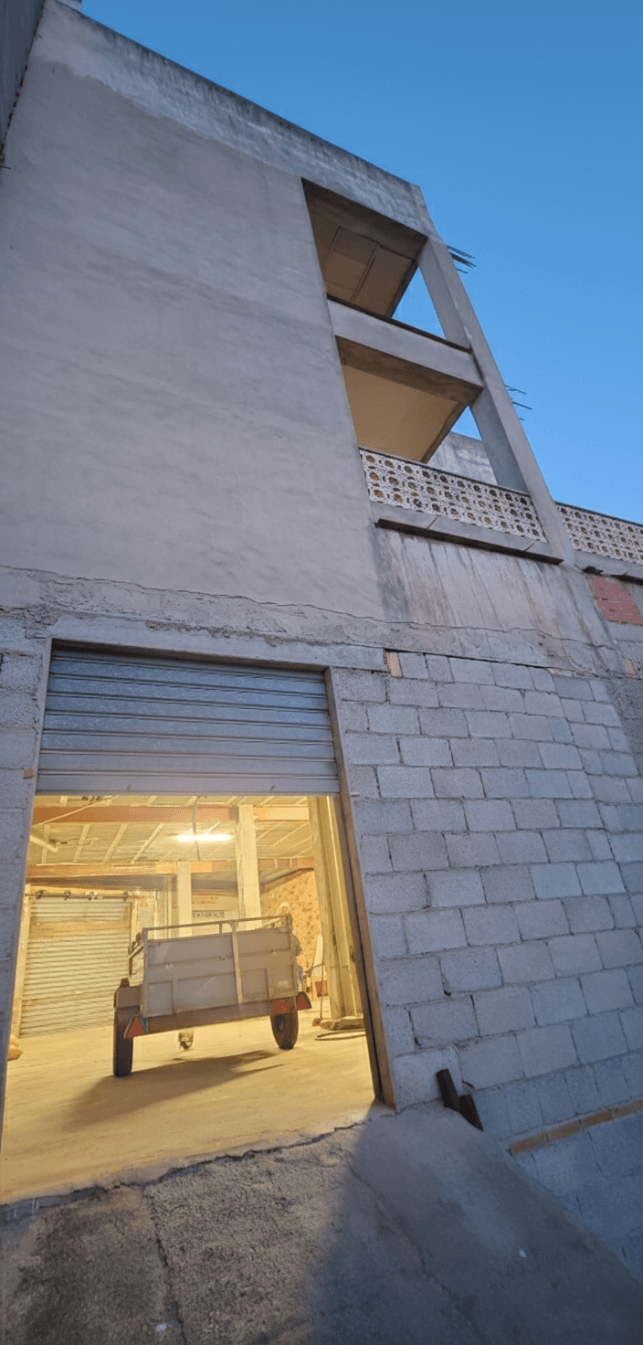 Casa en Venta en Avenida Valencia - 25