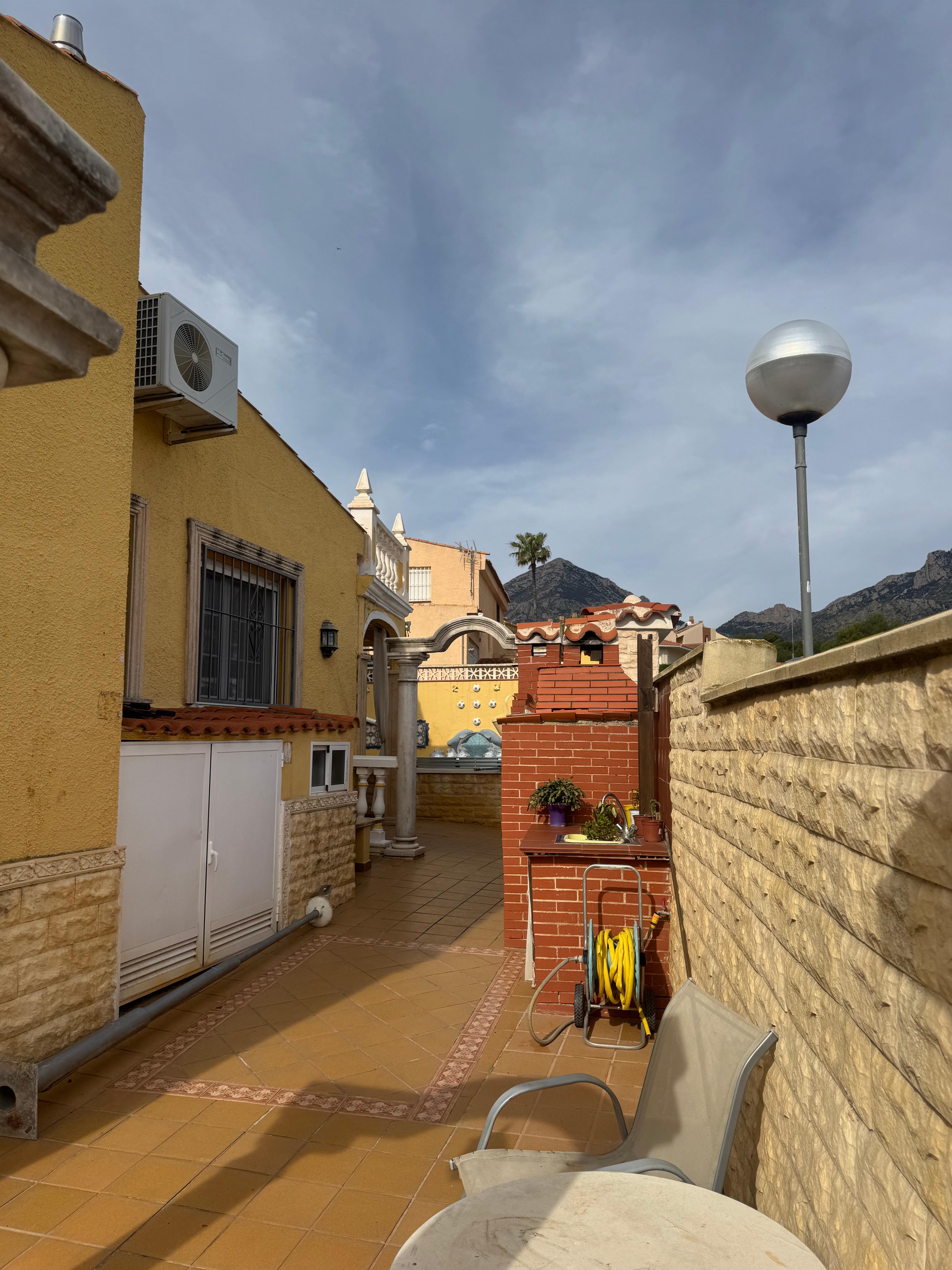 Casa en Venta en Carrer Serra del Reclot - 3