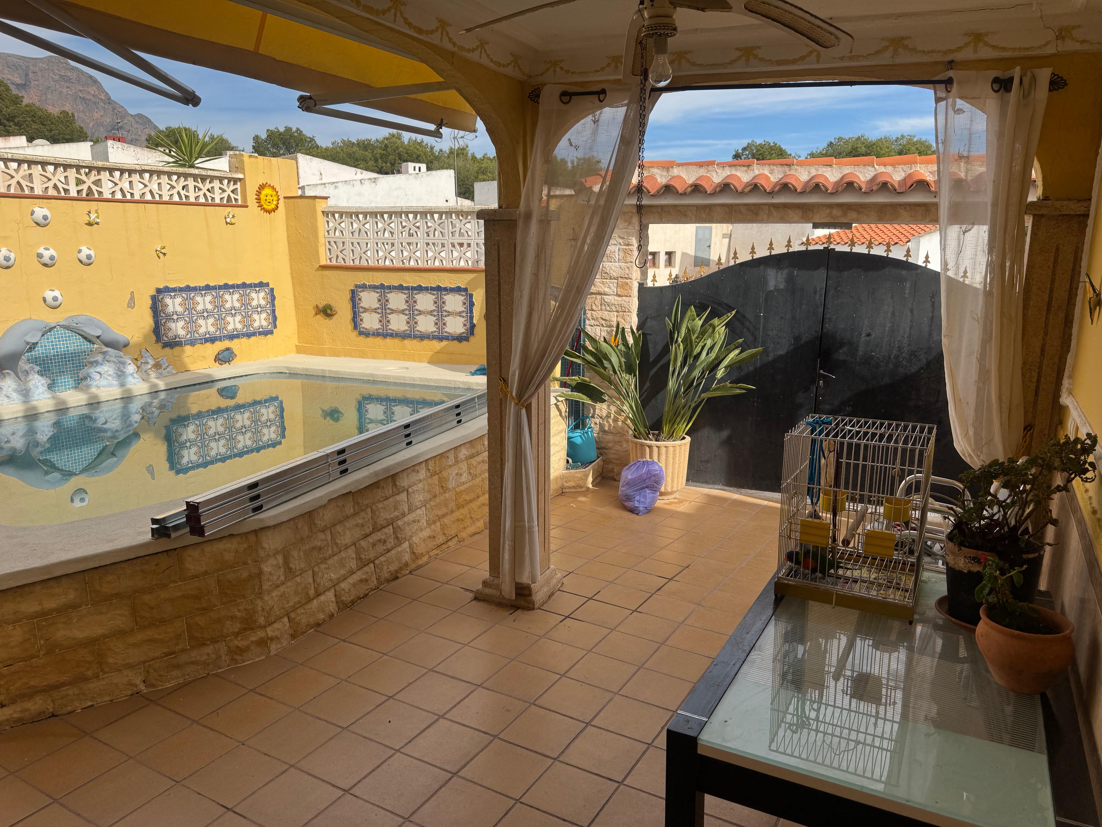 Casa en Venta en Carrer Serra del Reclot - 10